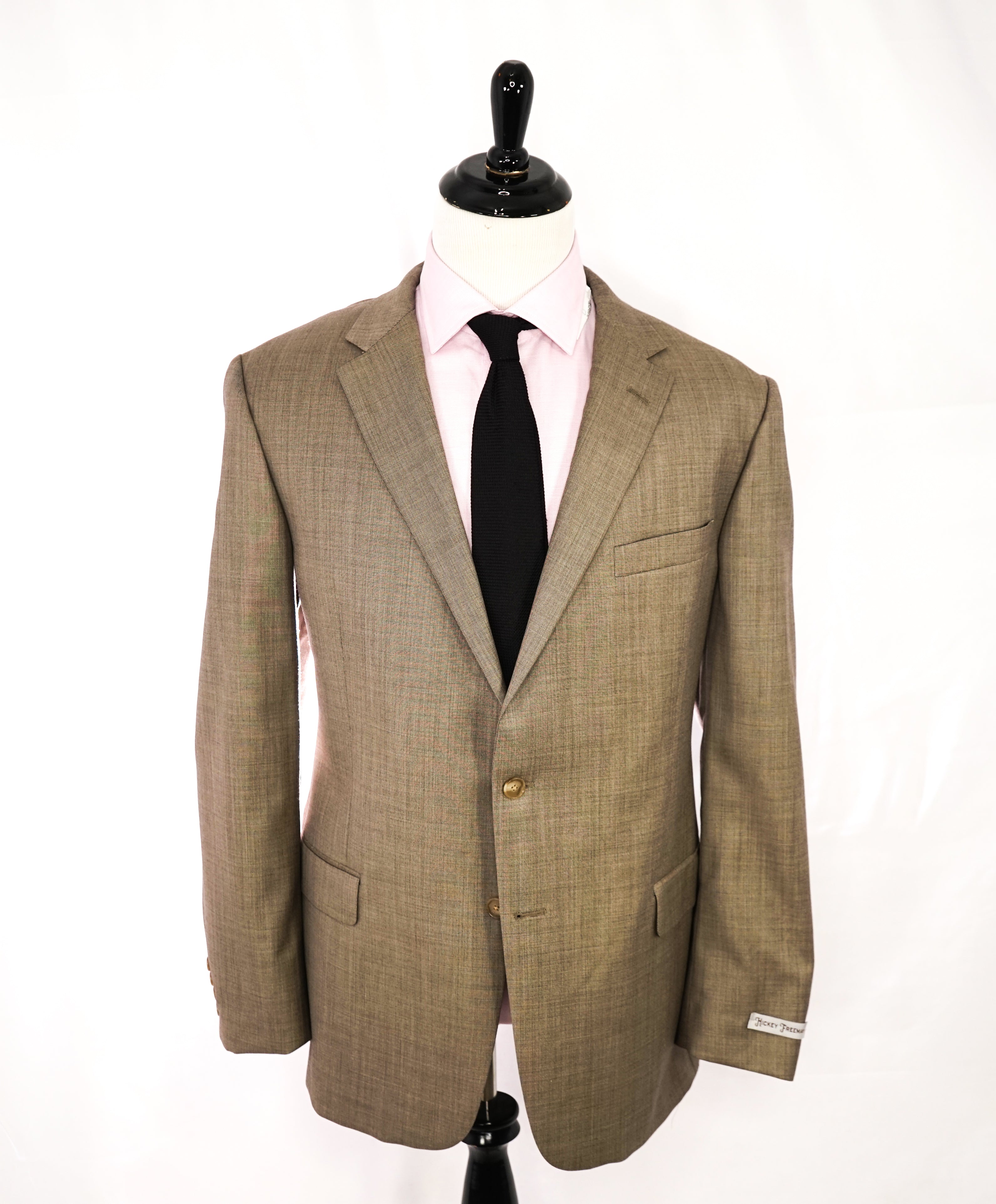 HICKEY FREEMAN - Sand Beige "Milburn ii" Notch Lapel Suit - 46L