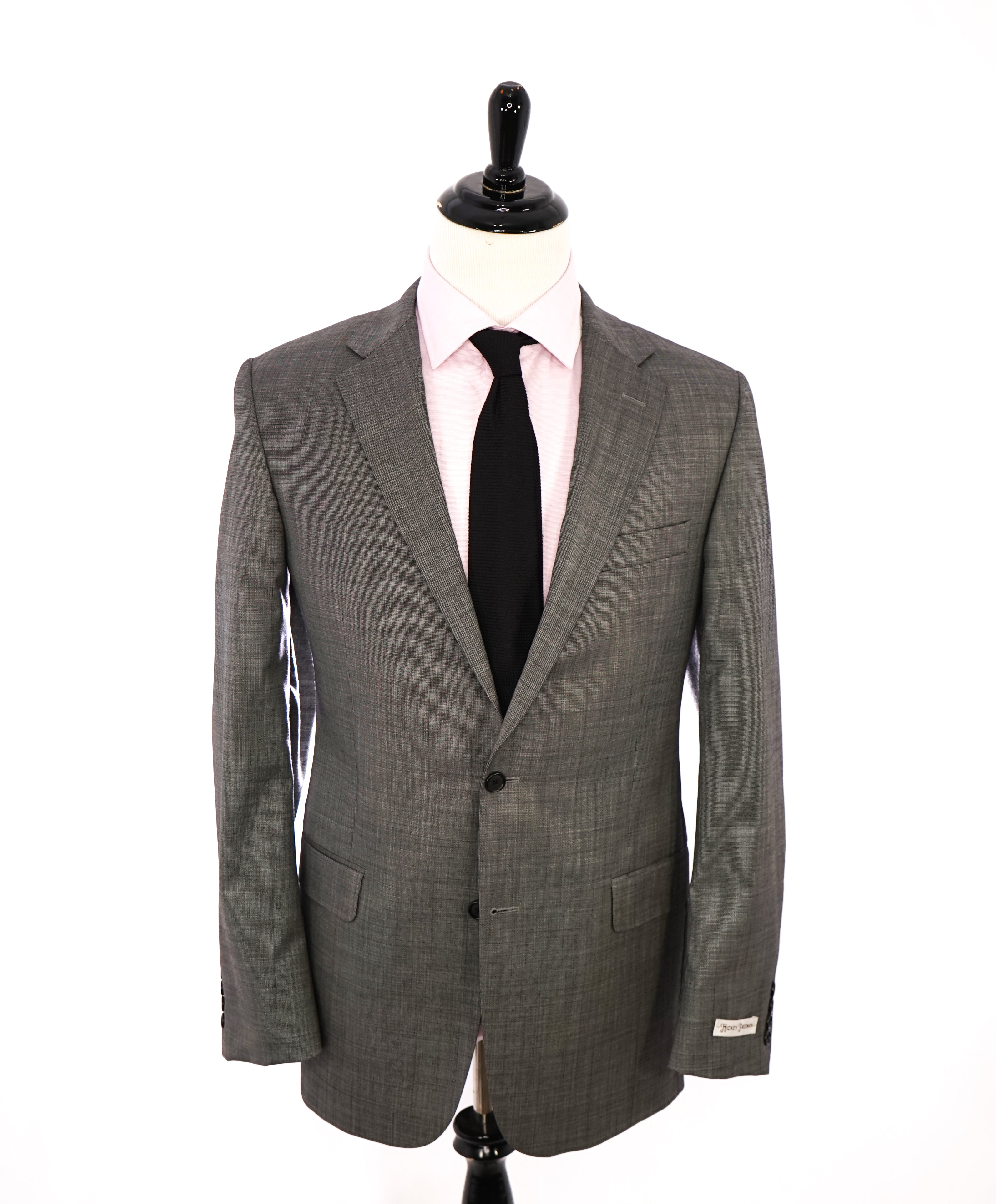 HICKEY FREEMAN - Gray Check *Salt n' Pepper* "Milburn ii" Notch Lapel Suit - 42L