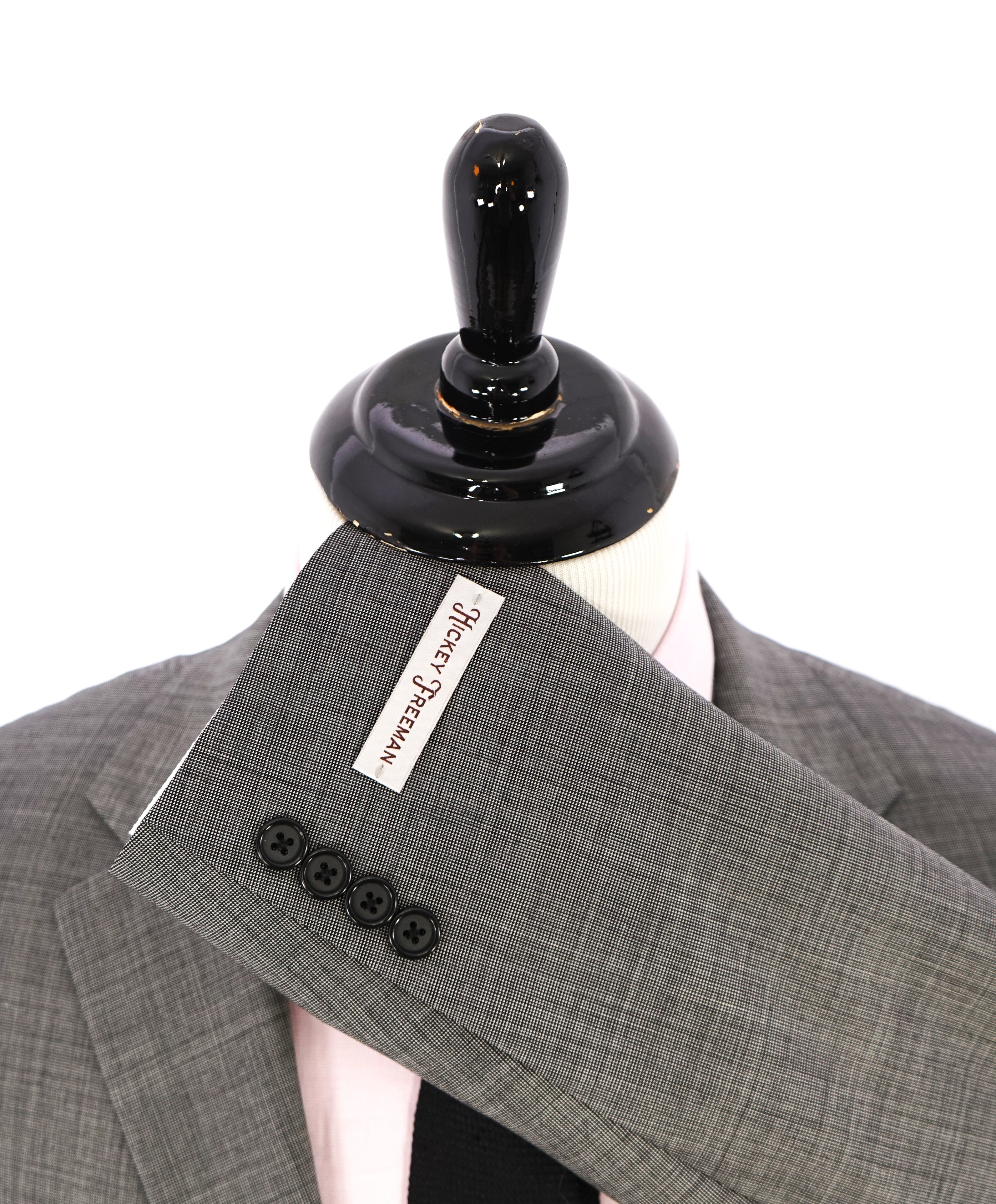 HICKEY FREEMAN - Gray Check *Salt n' Pepper* "Milburn ii" Notch Lapel Suit - 42L