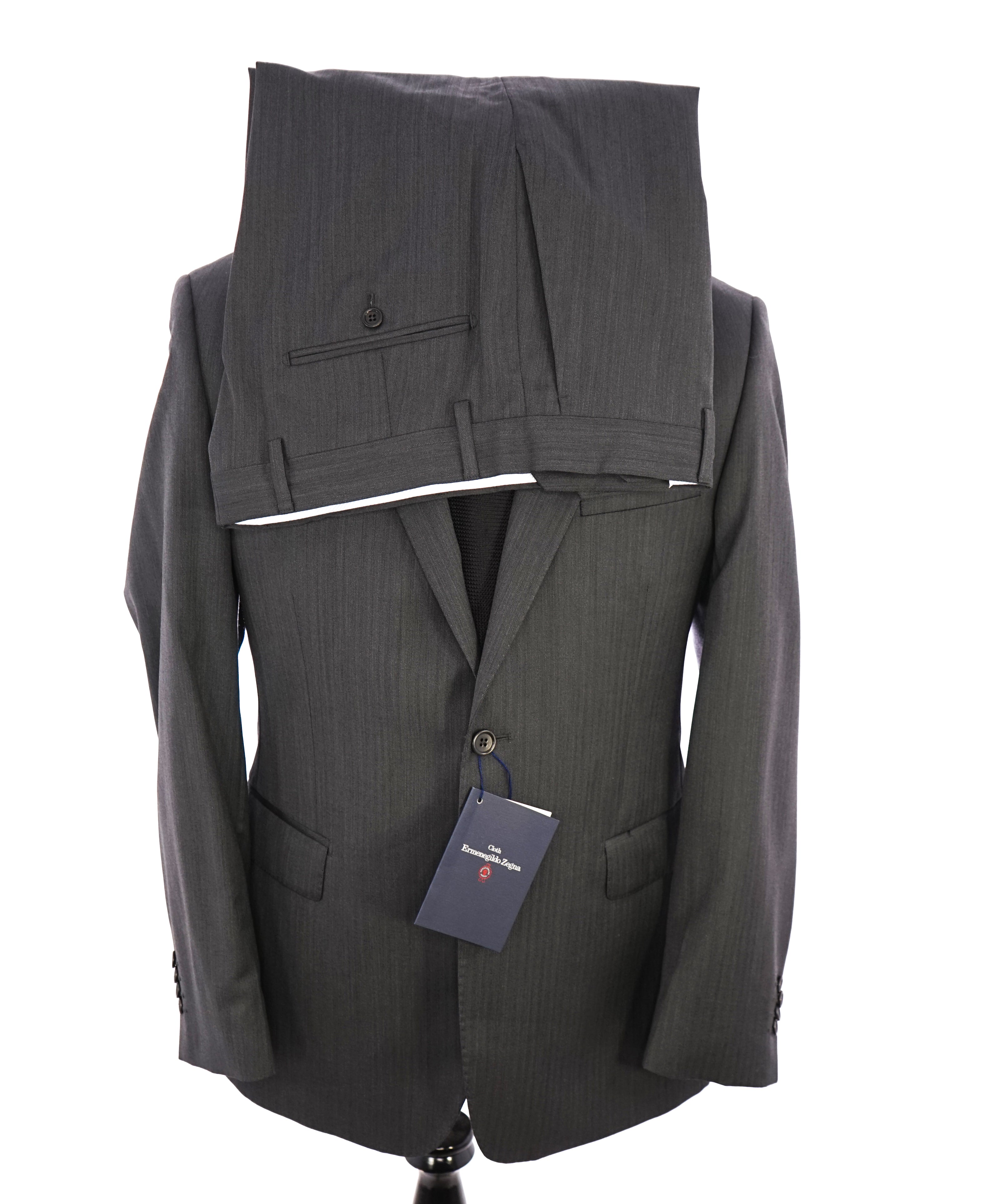 ERMENEGILDO ZEGNA - By SAKS FIFTH AVENUE "SLIM" Herringbone Gray Suit - 40R