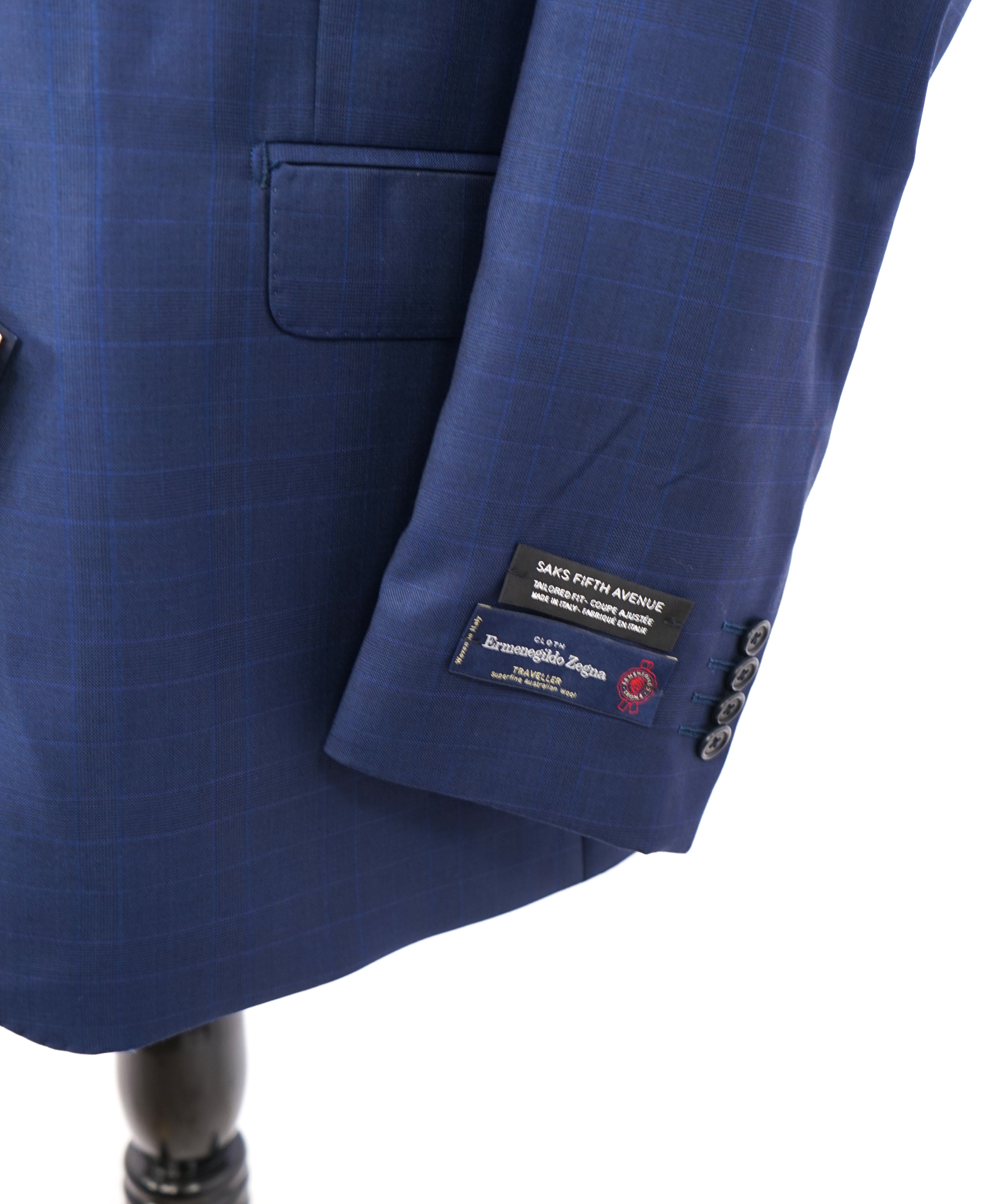 ERMENEGILDO ZEGNA - By SAKS FIFTH AVENUE "Traveller" Blue Plaid Suit - 46L