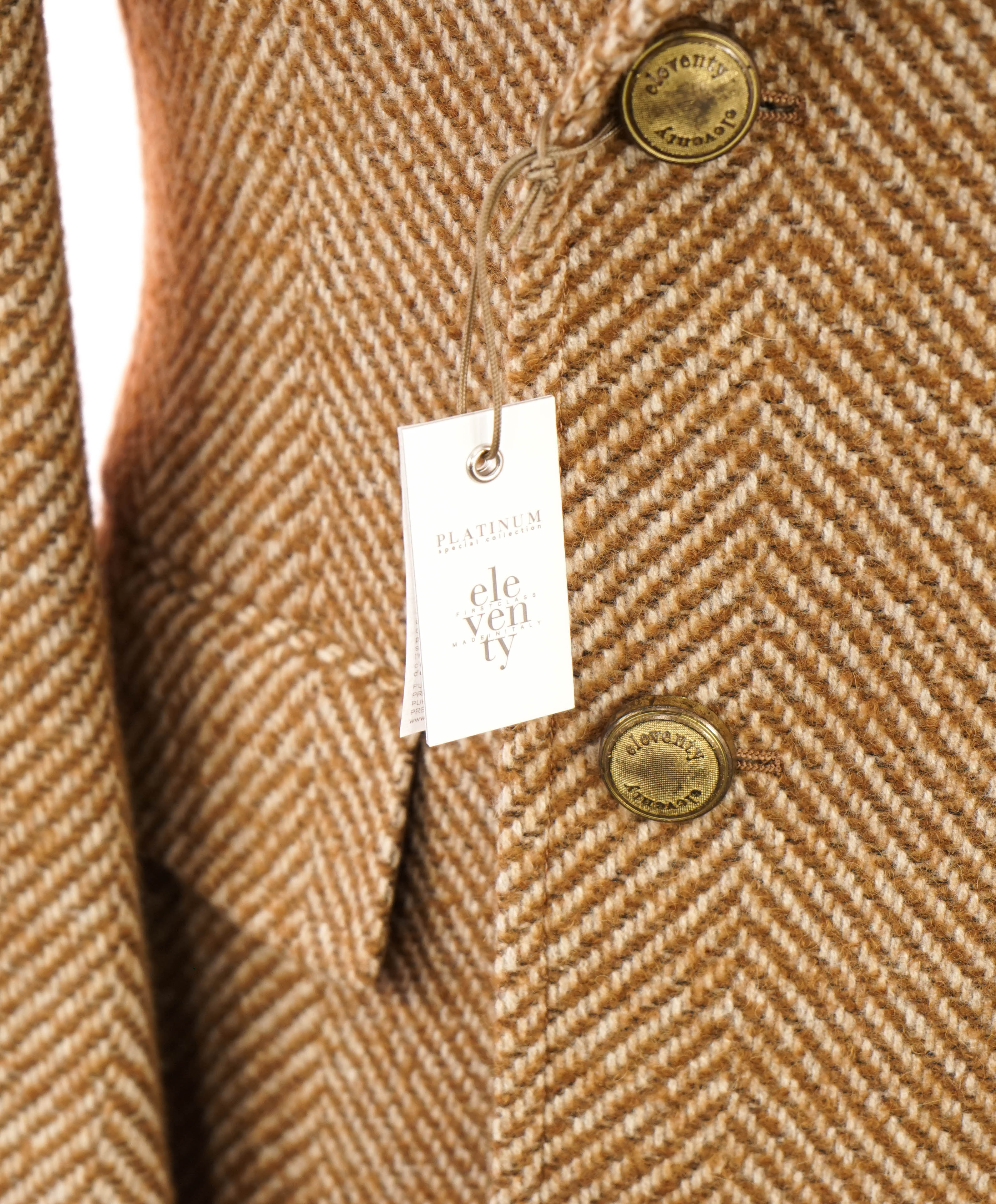 $3,000 ELEVENTY - By LORO PIANA "SURI ALPACA" Peak Lapel Coat - 40R (50 EU)