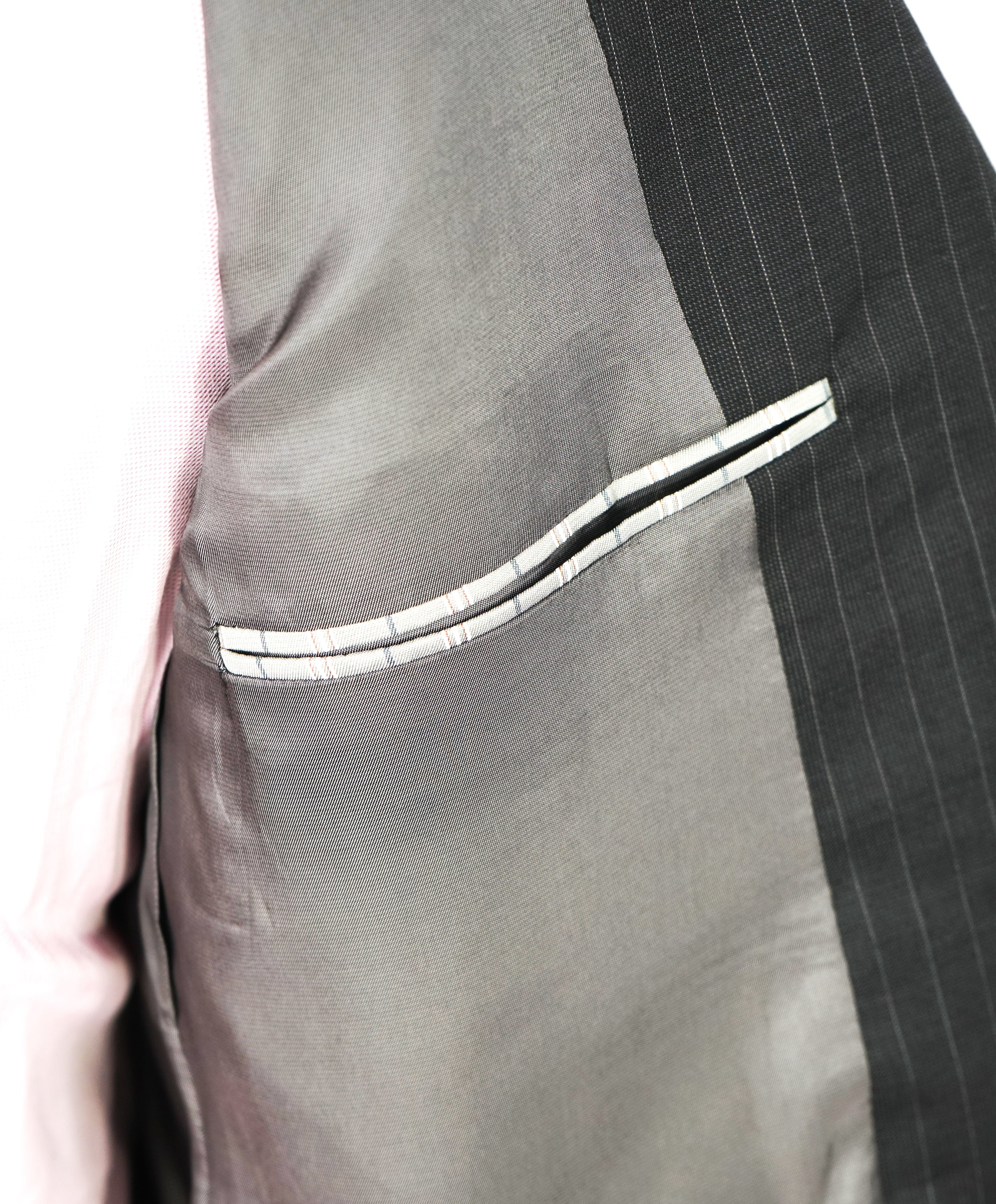 HICKEY FREEMAN - Charcoal & Cream Stripe "Milburn ii" Notch Lapel Suit - 42L