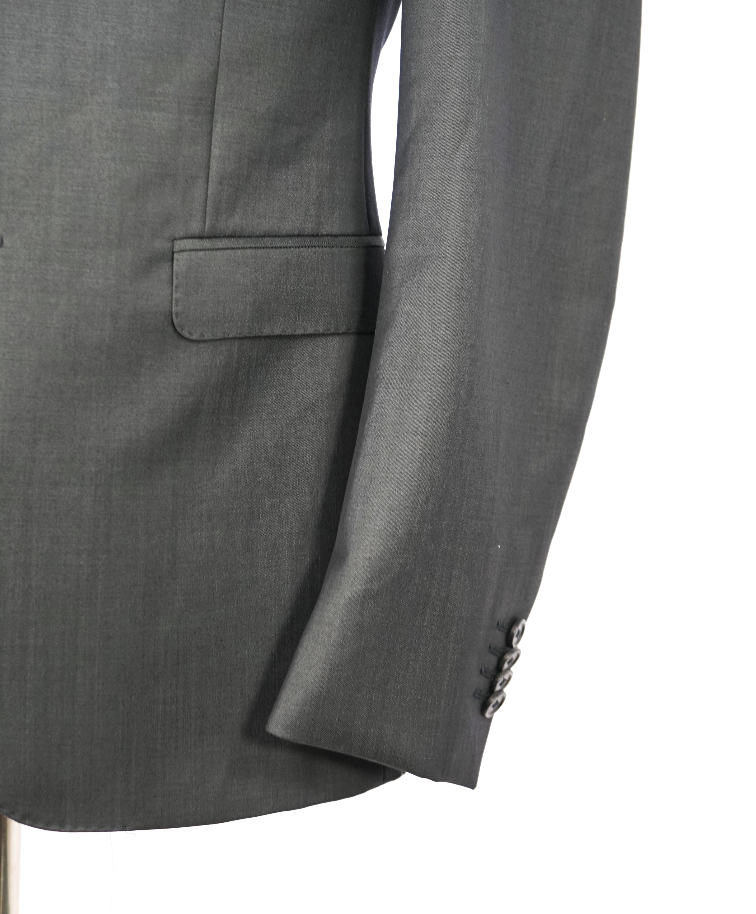 Z ZEGNA - MOHAIR Blend Gray Sharkskin Slim Wool Suit - 38S