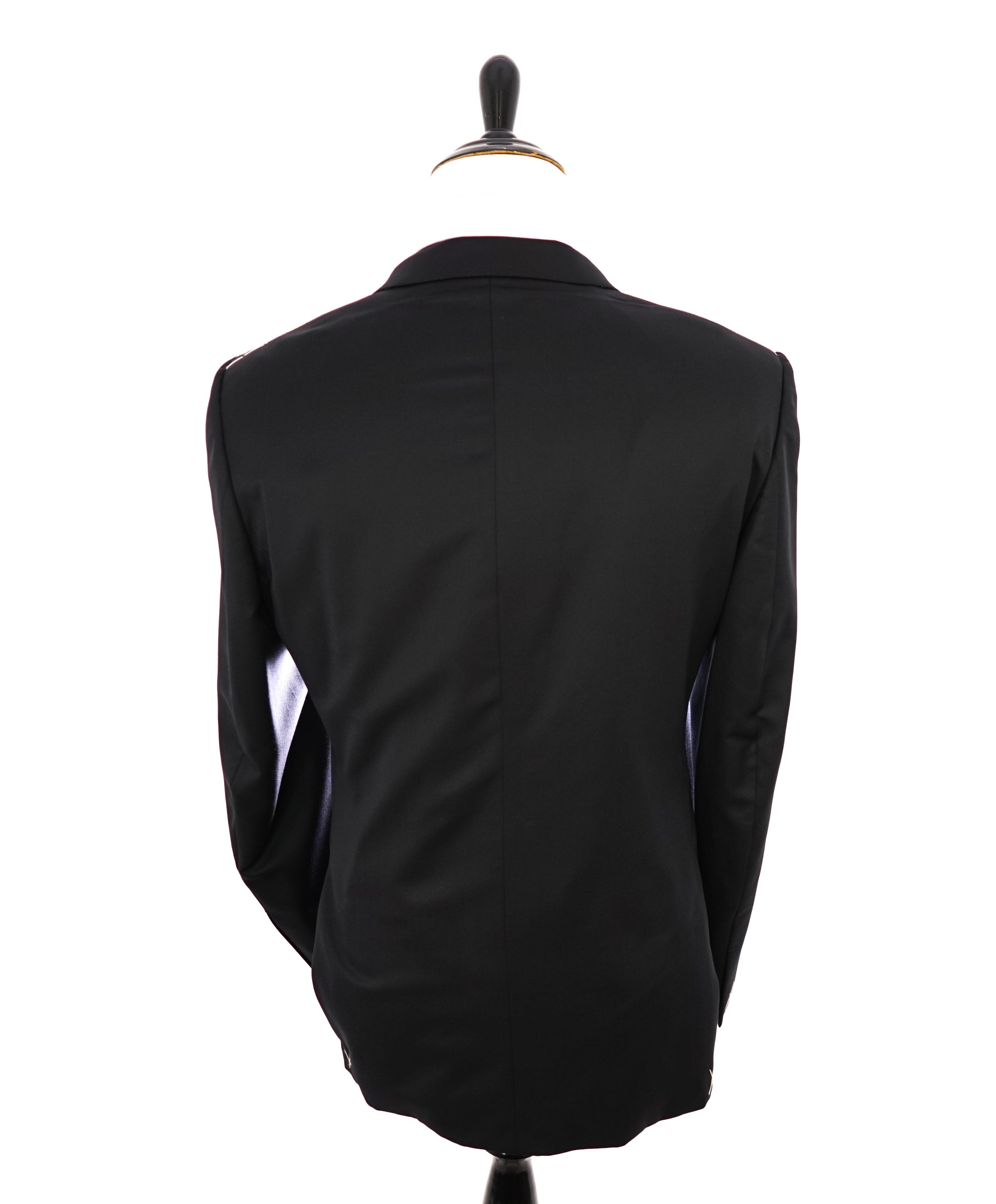 ERMENEGILDO ZEGNA -"MICRONSPHERE MILA" PEAK LAPEL Black Tuxedo - 46R