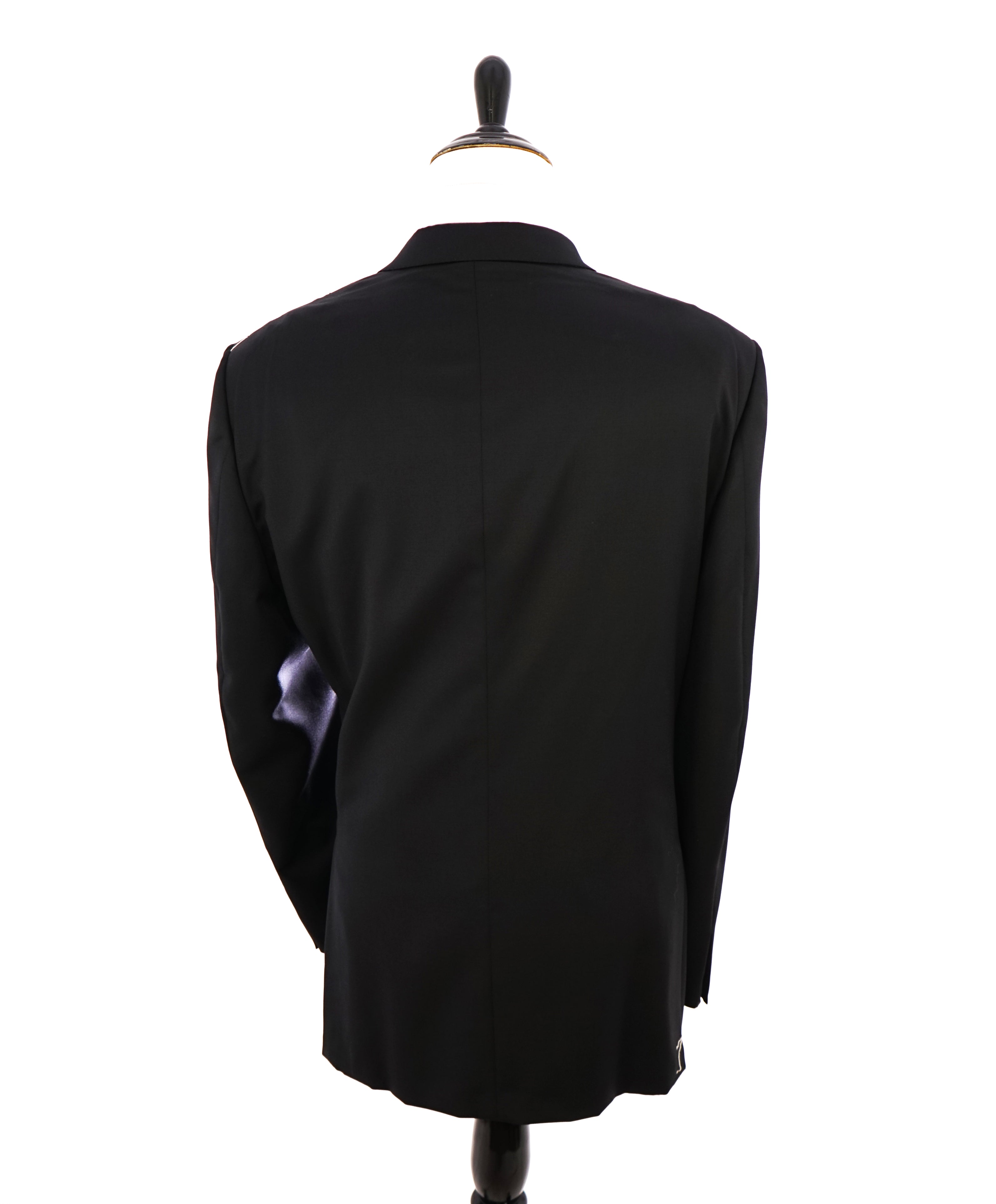 ERMENEGILDO ZEGNA - "MICRONSPHERE" Closet Staple Solid Black Suit - 54L