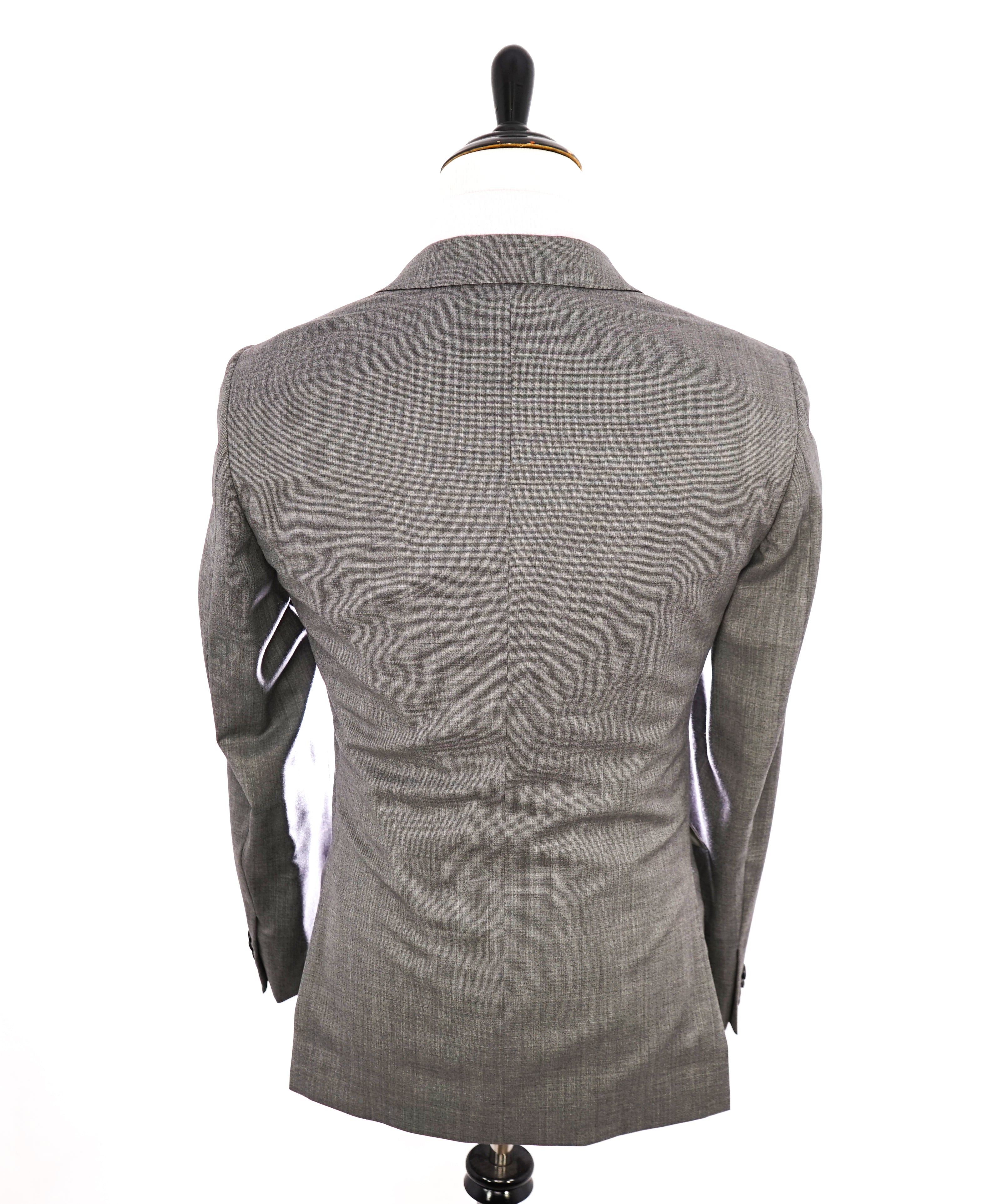 Z ZEGNA - Gray With White Lining Birdseye PERFORMANCE Blazer - 40R