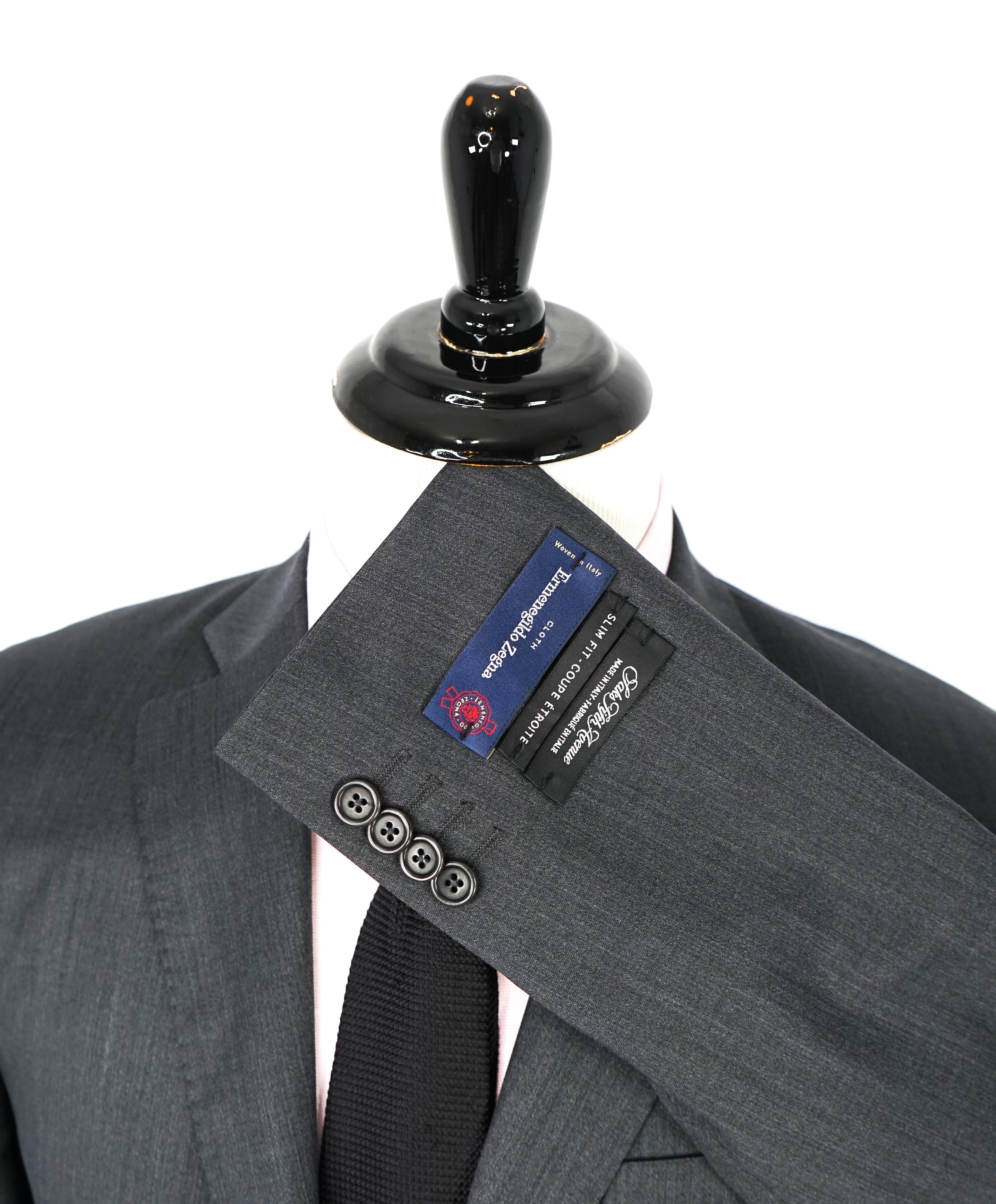 ERMENEGILDO ZEGNA - By SAKS FIFTH AVENUE "Tailored" SILK BLEND Gray Suit - 38S