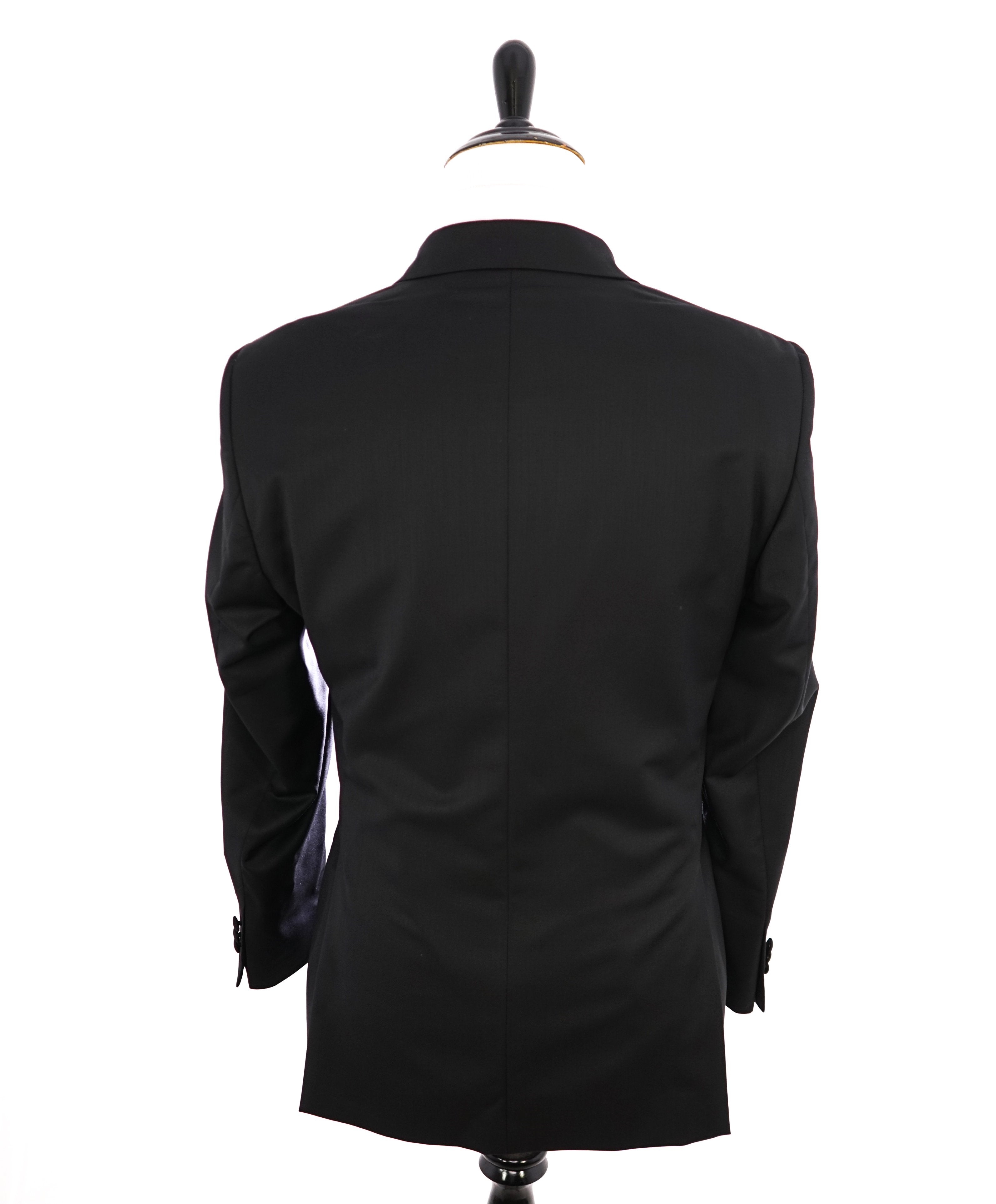 ERMENEGILDO ZEGNA - By SAKS FIFTH AVENUE "SILK" Classic Black Tuxedo Suit - 40L