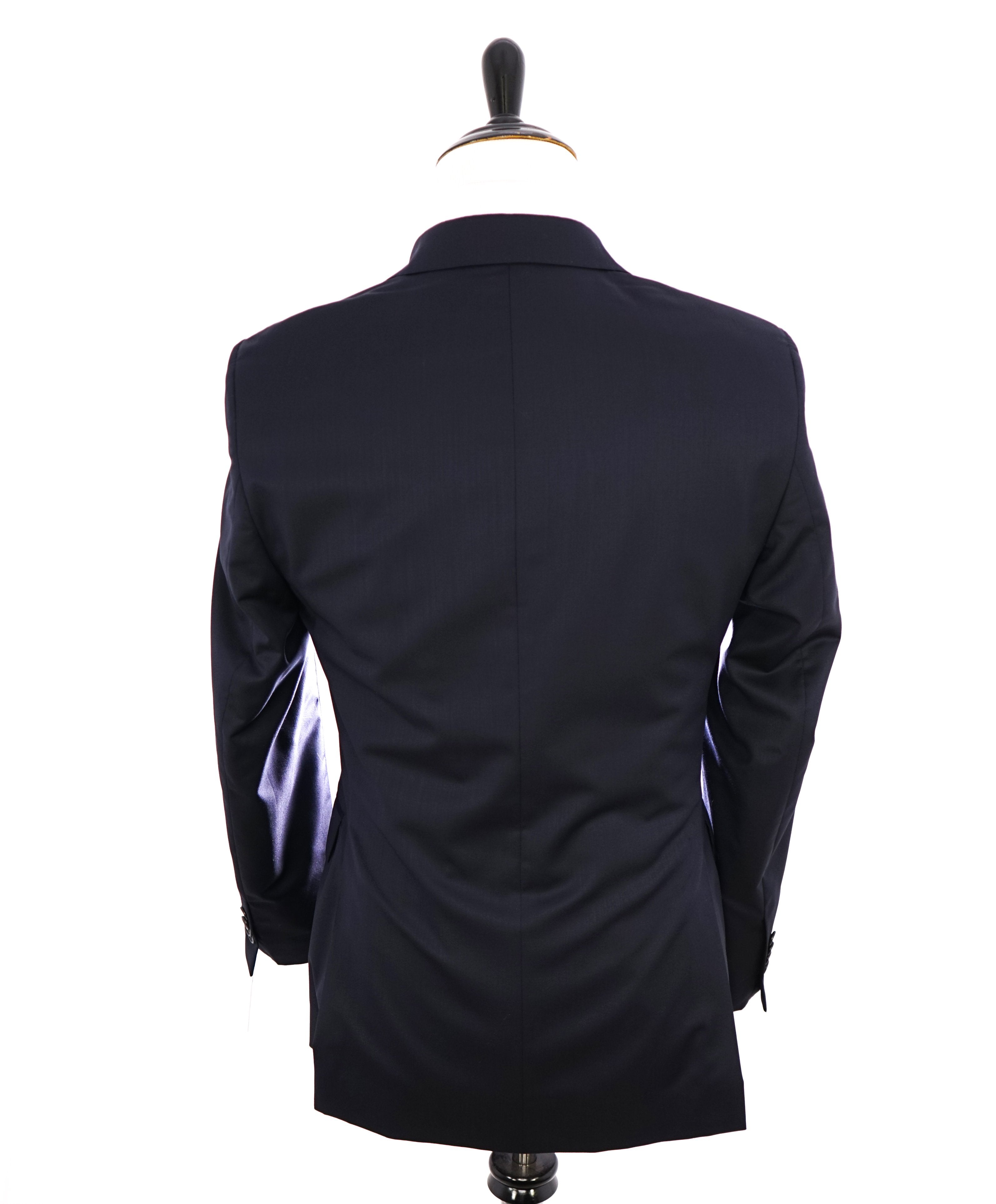 ERMENEGILDO ZEGNA - SAKS FIFTH AVENUE "Classic" SILK BLEND Navy Suit - 38R