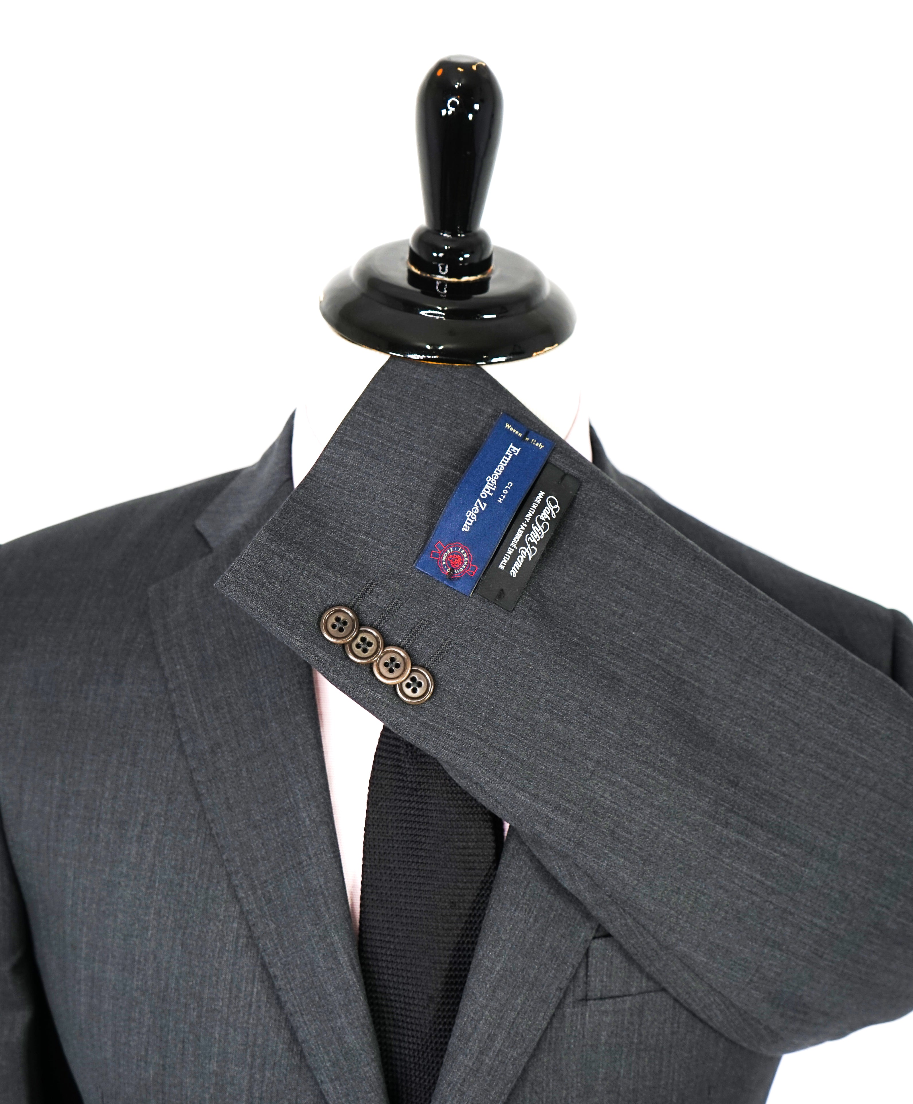 ERMENEGILDO ZEGNA -"Classic" SAKS FIFTH AVENUE *SILK* Gray Suit - 42S