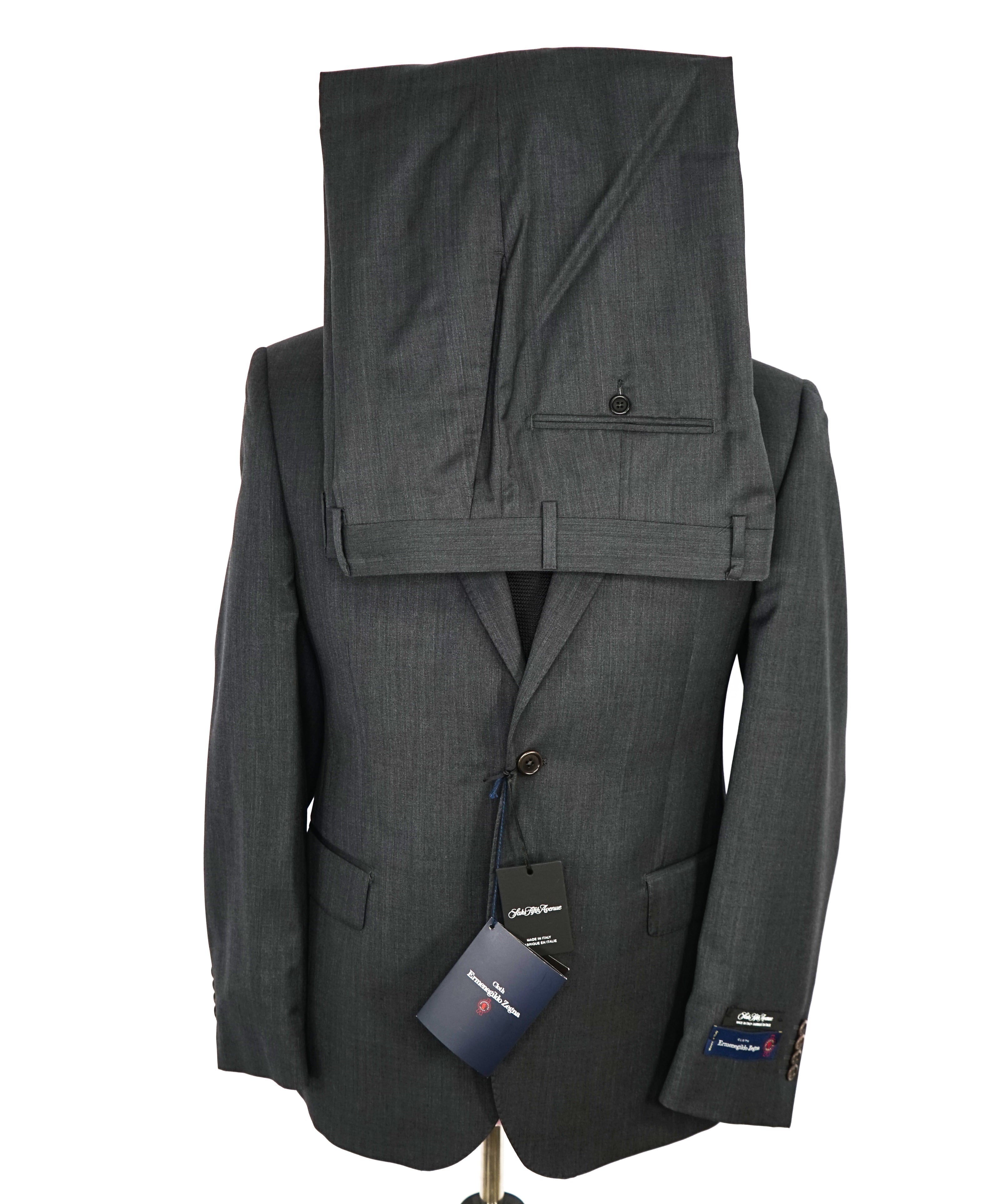 $1,295 ERMENEGILDO ZEGNA - "MODERN FIT" SAKS FIFTH AVENUE Gray Suit - 38S