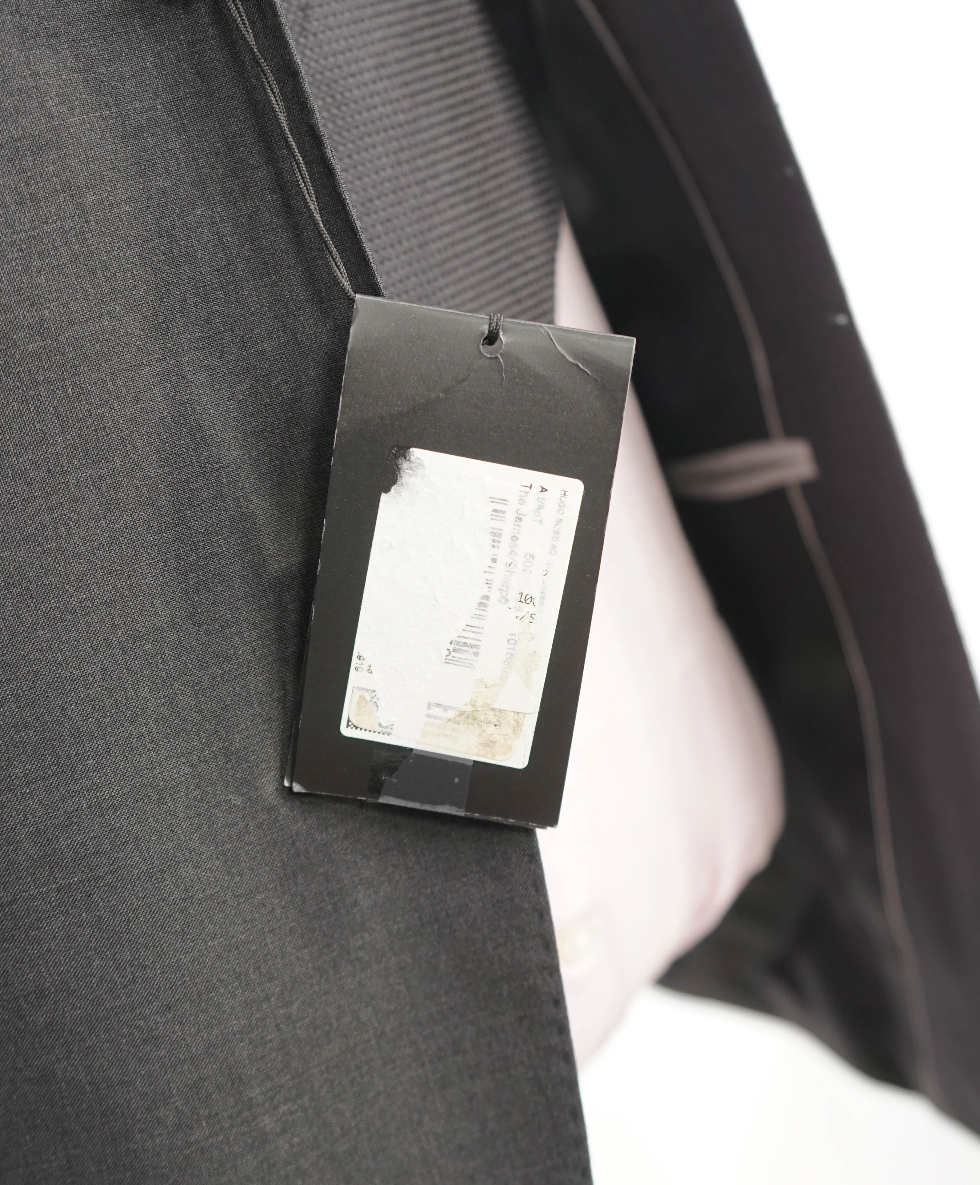 HUGO BOSS - Gray Solid *CLOSET STAPLE* Super 100 Wool Suit - 42L