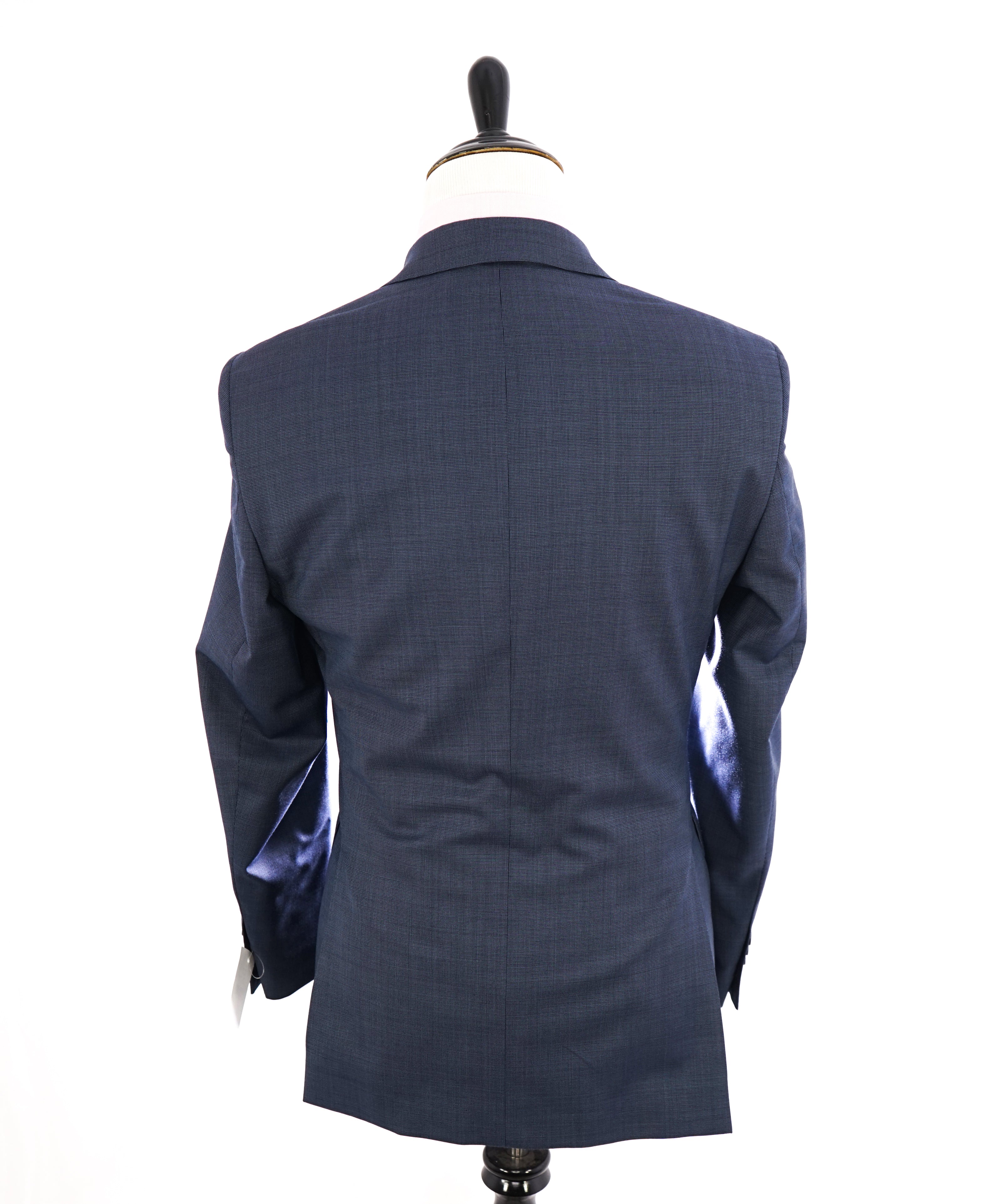 ERMENEGILDO ZEGNA - By SAKS FIFTH AVENUE Medium Blue Check Suit - 40R