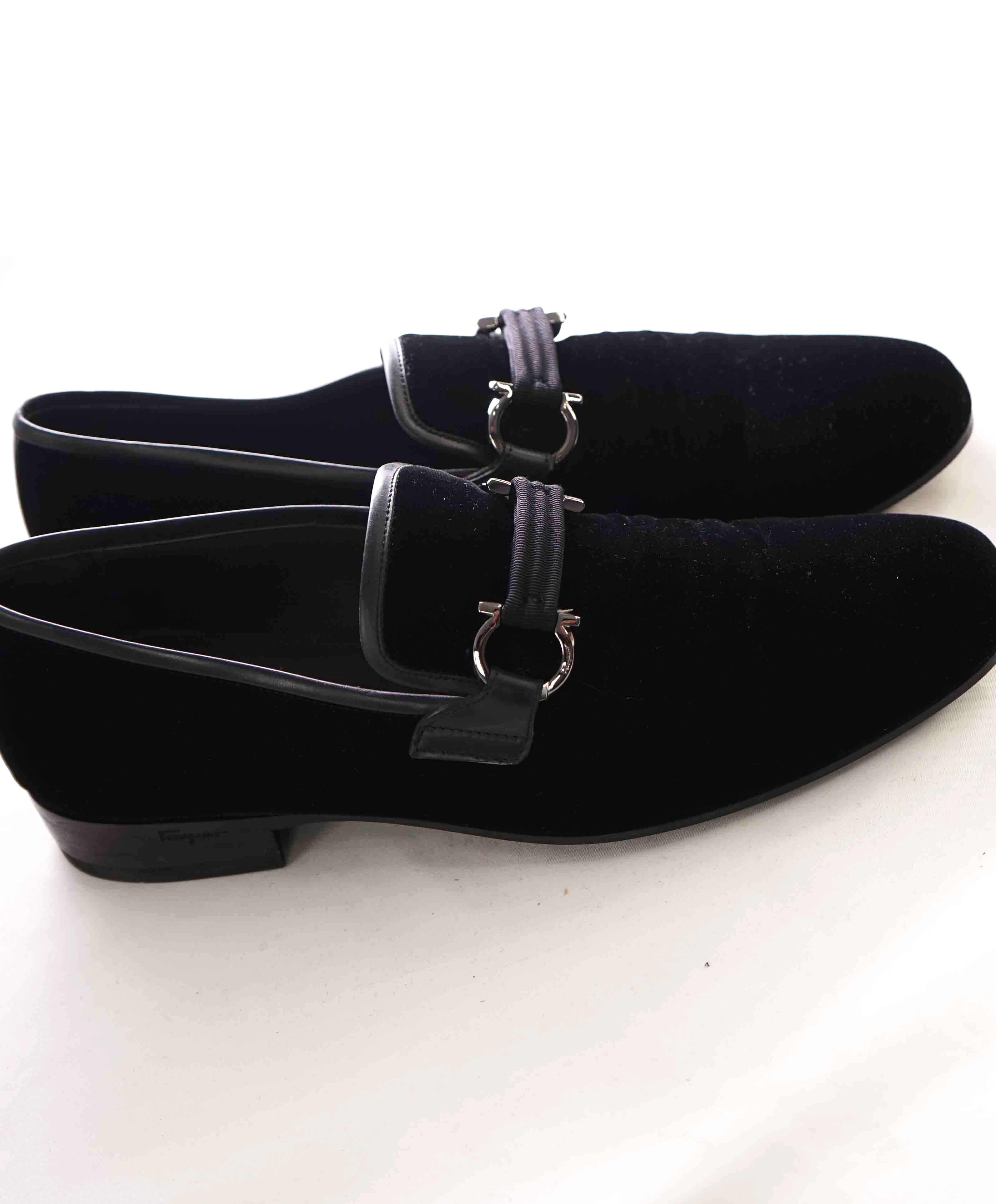 SALVATORE FERRAGAMO - Velvet "PARTY" Black Smoking Loafers  - 7 D