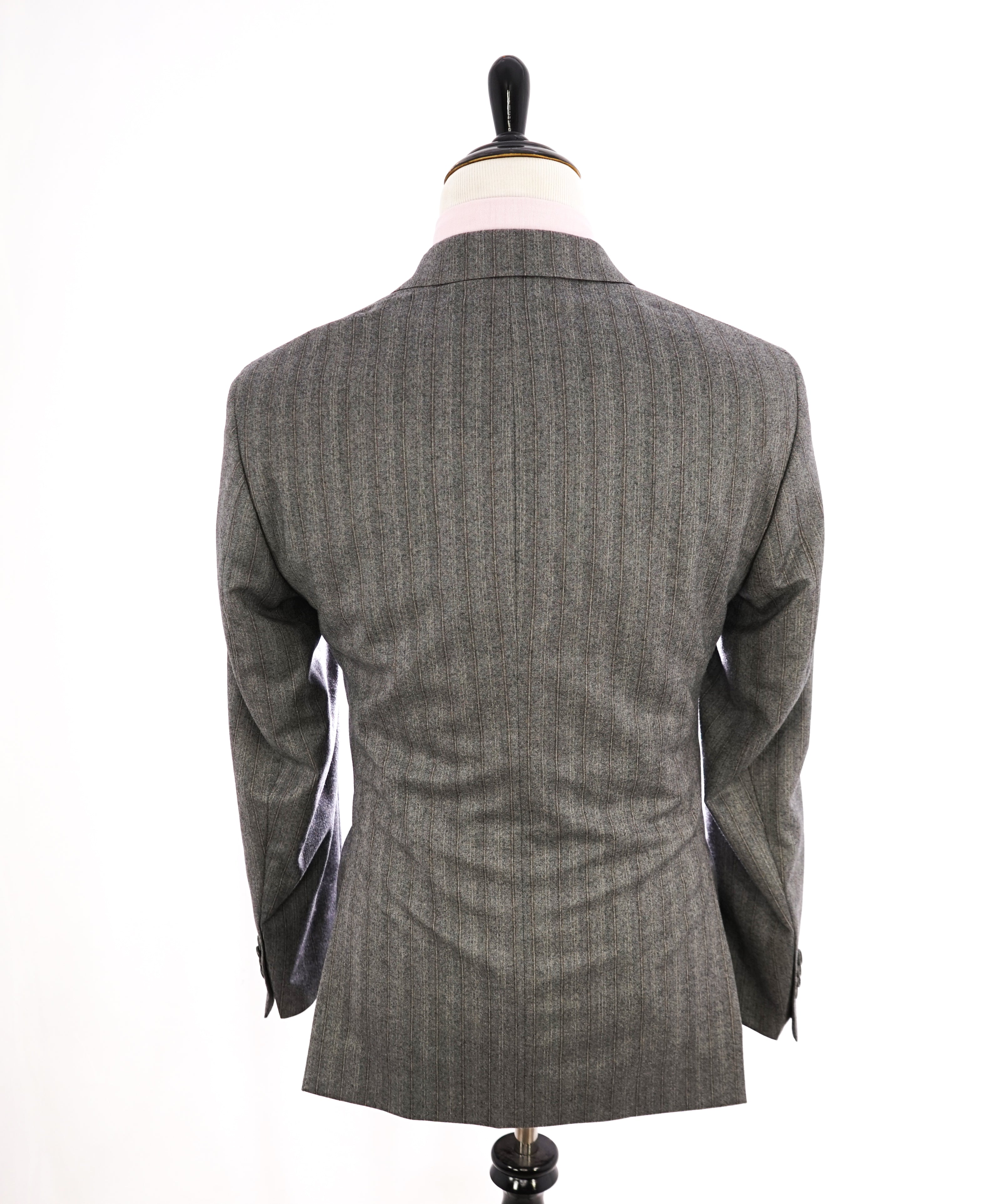 ERMENEGILDO ZEGNA - By SAKS FIFTH AVENUE Gray/Camel Flannel Herringbone Suit - 42R