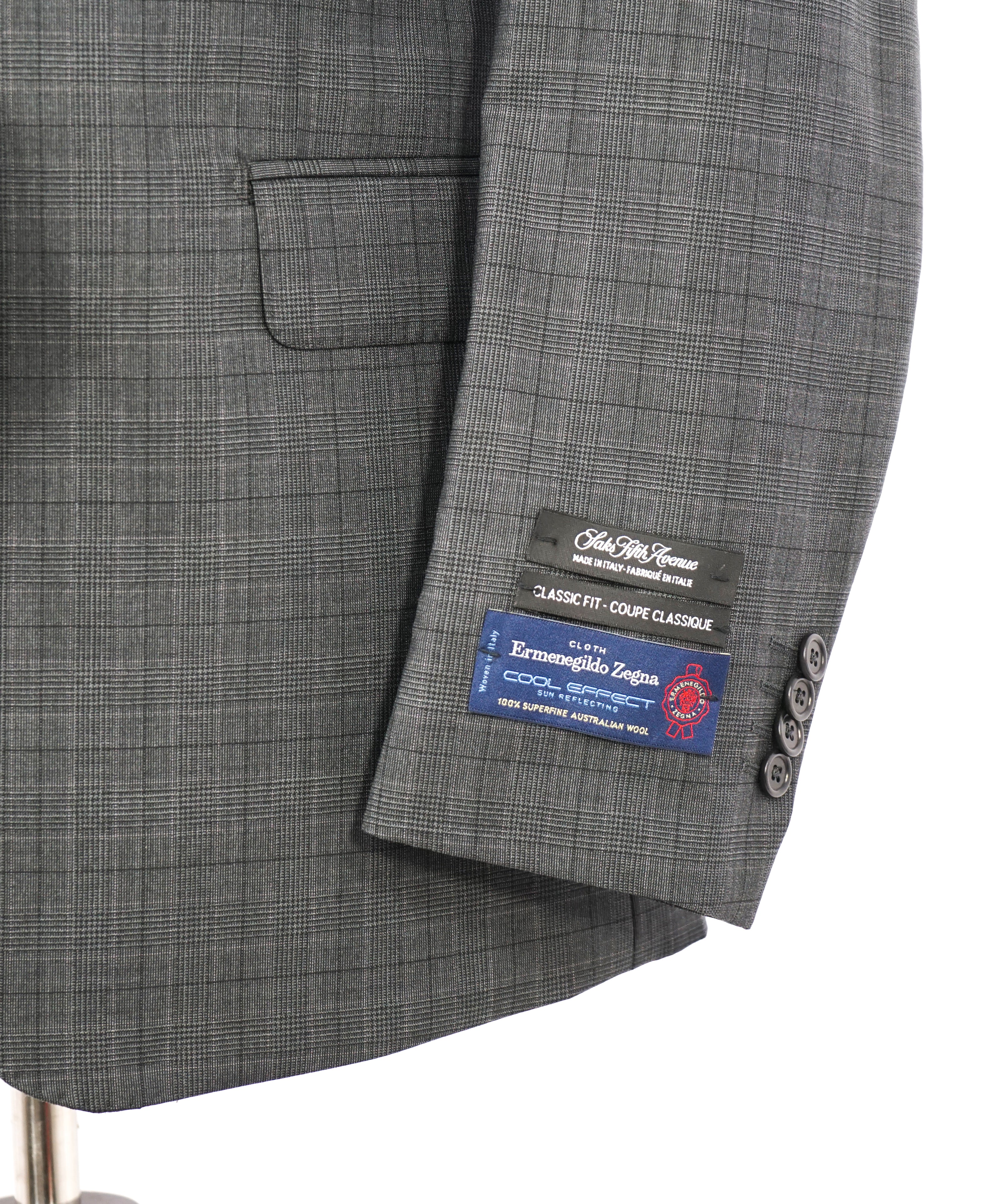 ERMENEGILDO ZEGNA - By SAKS FIFTH AVENUE "Classic" COOL EFFECT Gray Suit - 42R