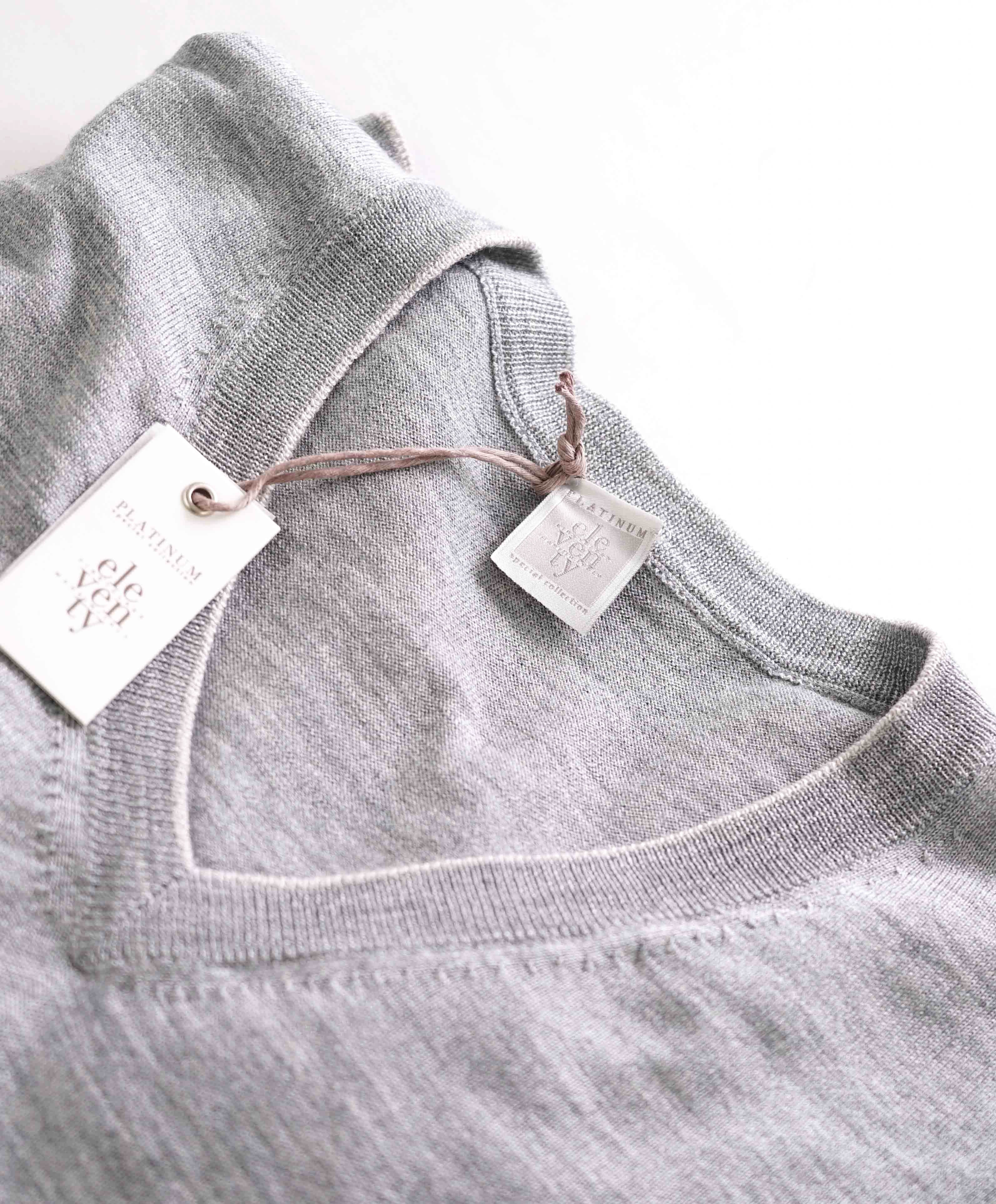 $395 ELEVENTY - *SILK / WOOL* Light Gray V-Neck Knit Sweater - XXL