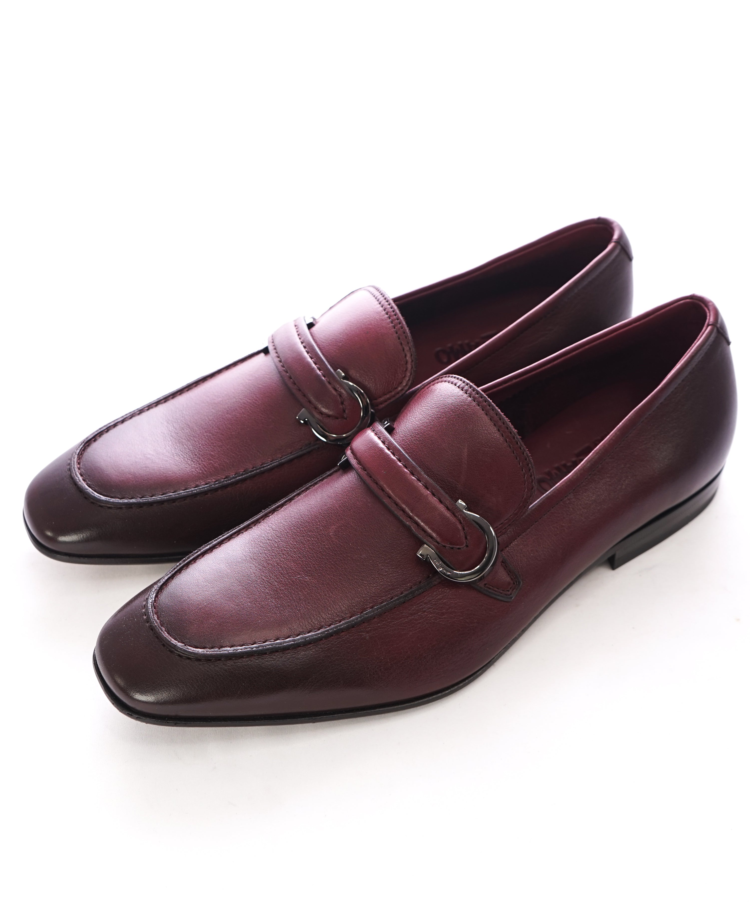 SALVATORE FERRAGAMO - "Bordeaux" Supple Leather Loafers Reverse Gancini - 9 E