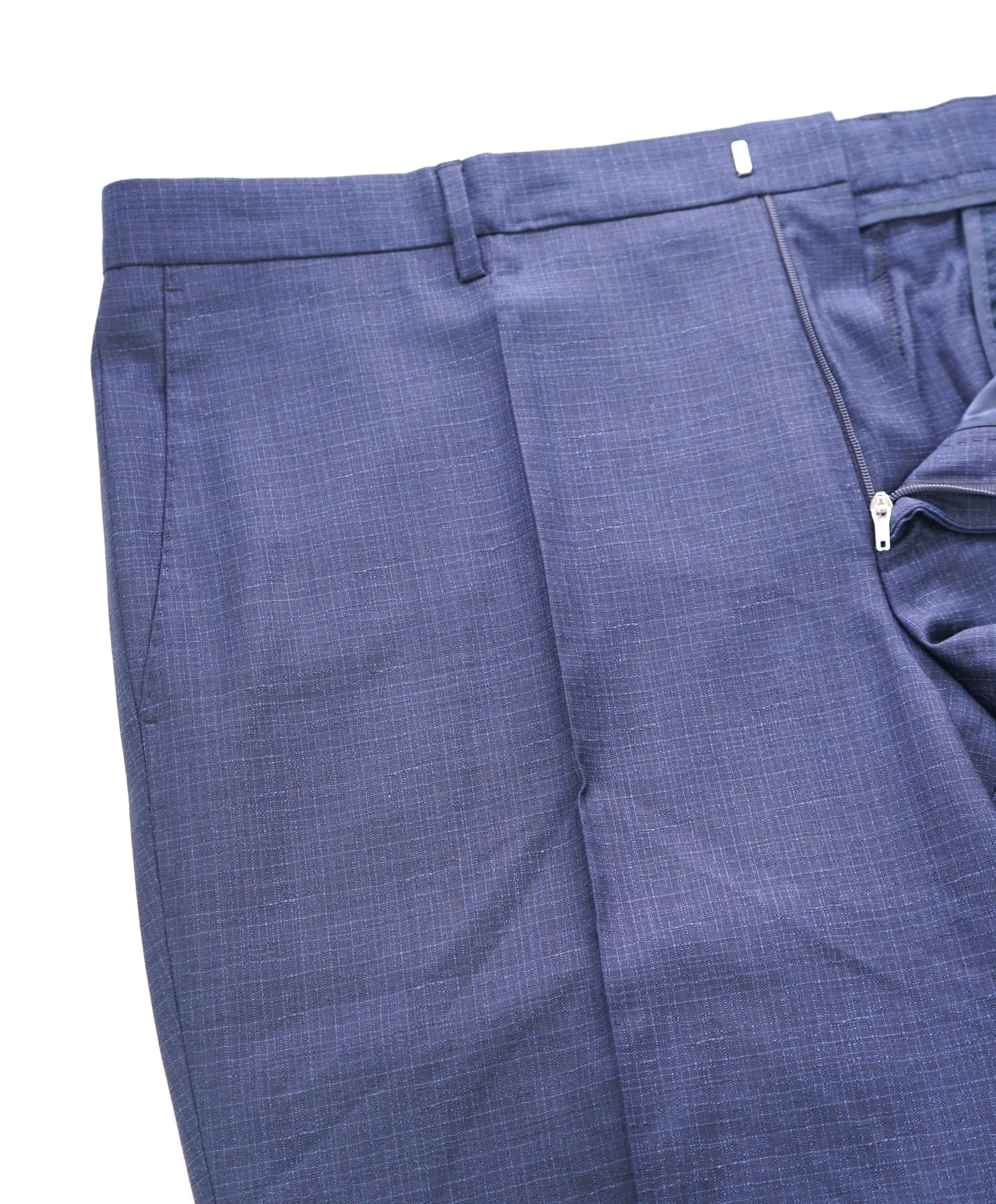 HUGO BOSS - Textured Blue Check “Novan3/Ben” Flat Front Dress Pants - 39W