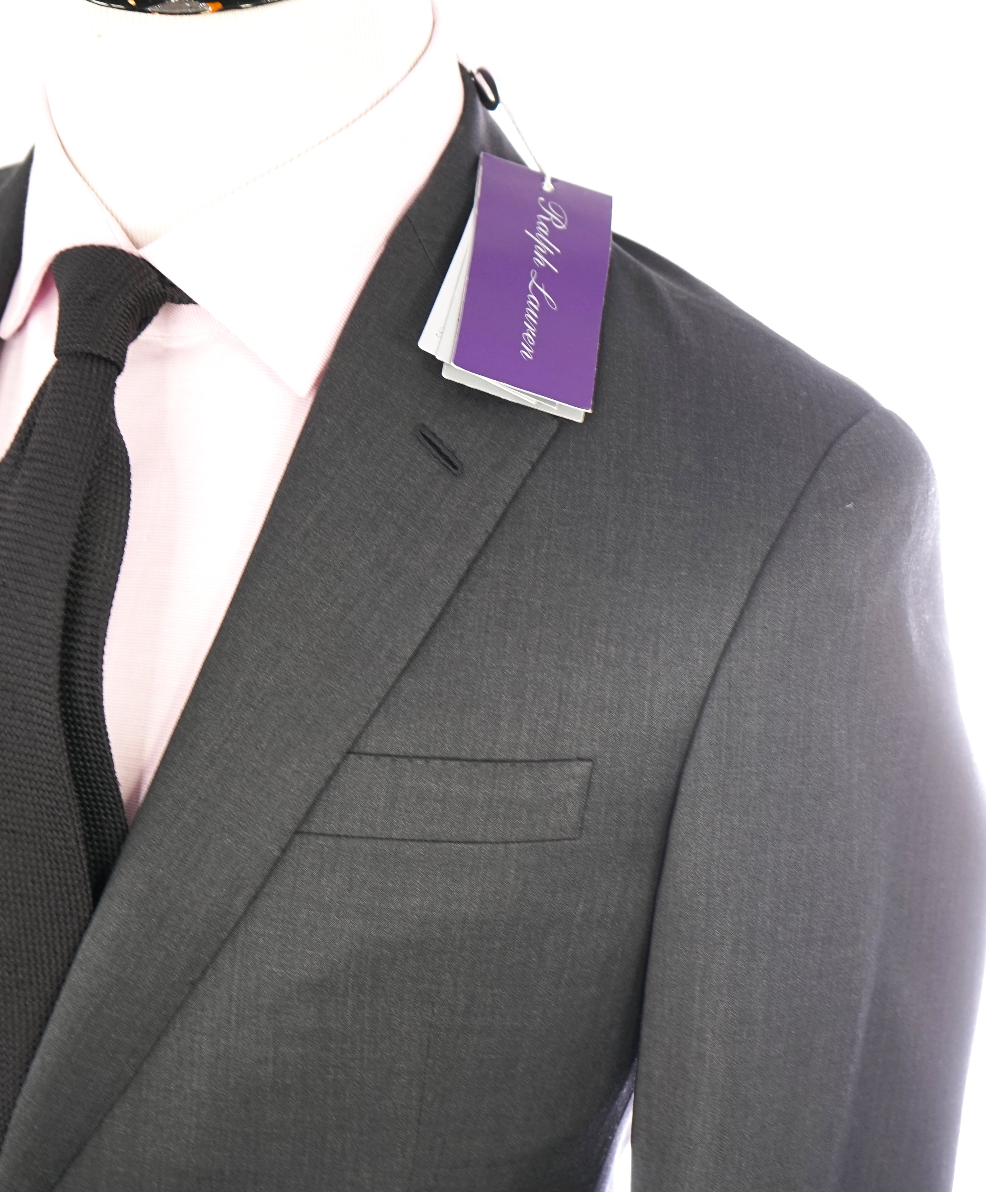 RALPH LAUREN PURPLE LABEL - Closet Staple Charcoal 2-Button Suit - 38R