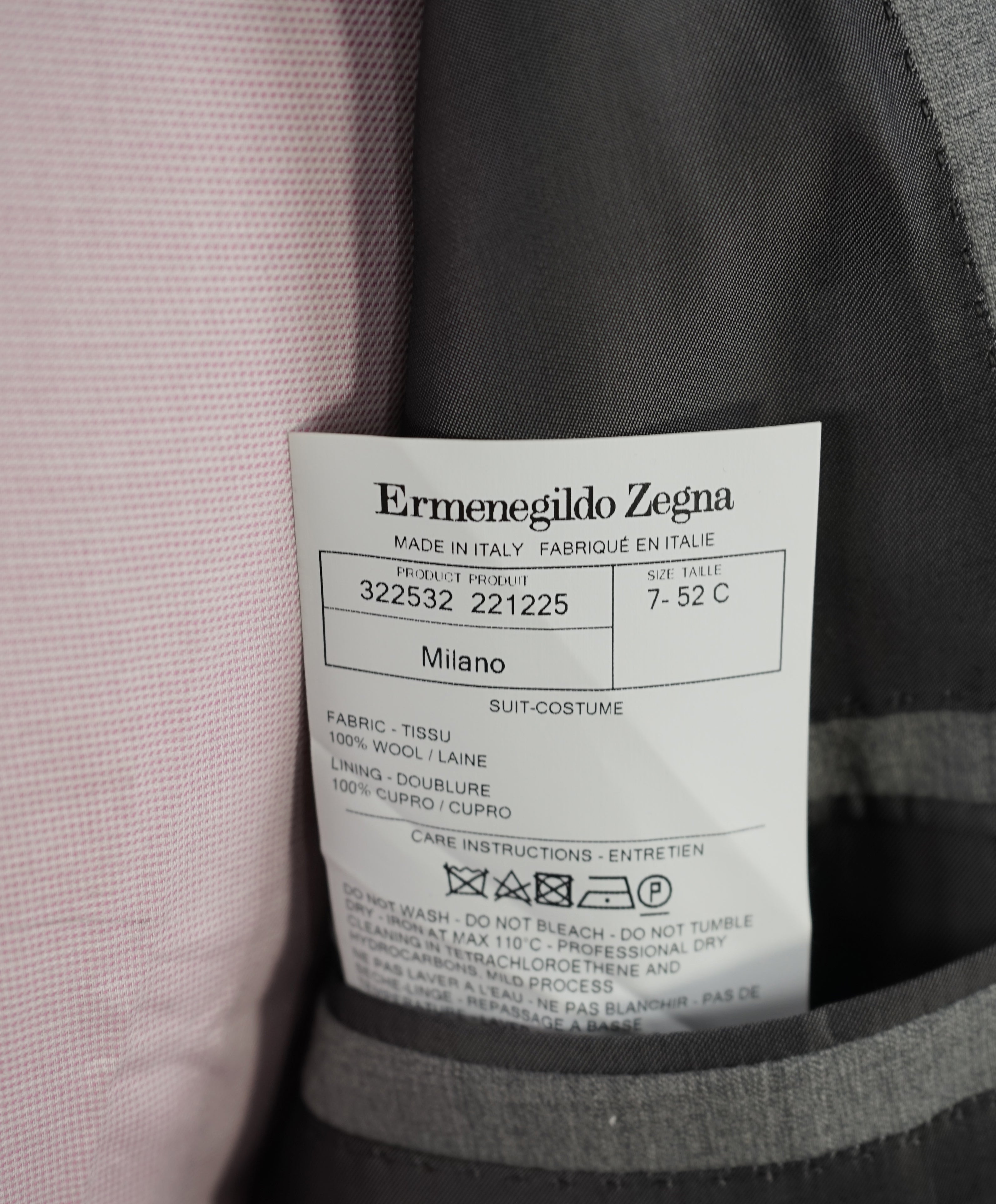 ERMENEGILDO ZEGNA -“HIGH PERFORMANCE ALL SEASON" Gray Check Suit - 42S