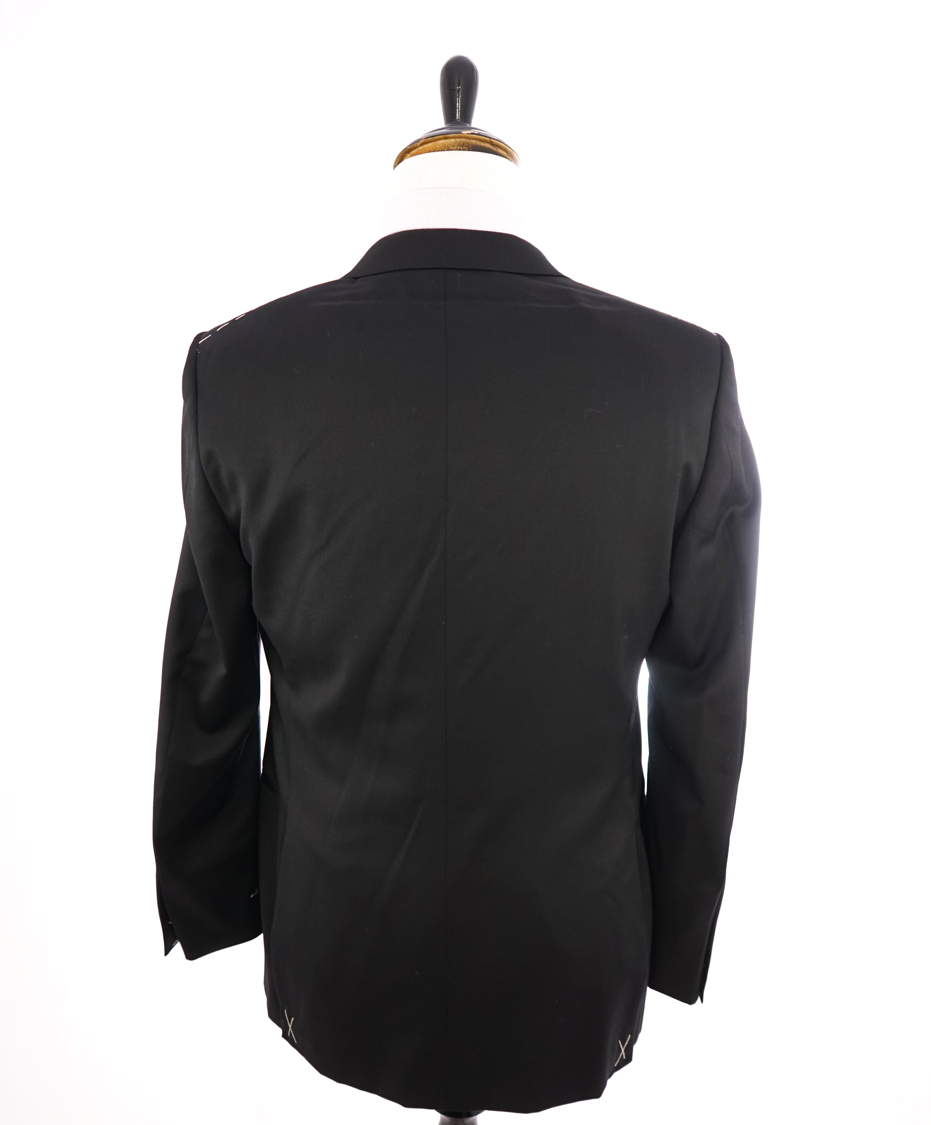 ERMENEGILDO ZEGNA -"MULTISEASON MILA" Notch Lapel Black Tuxedo - 40L