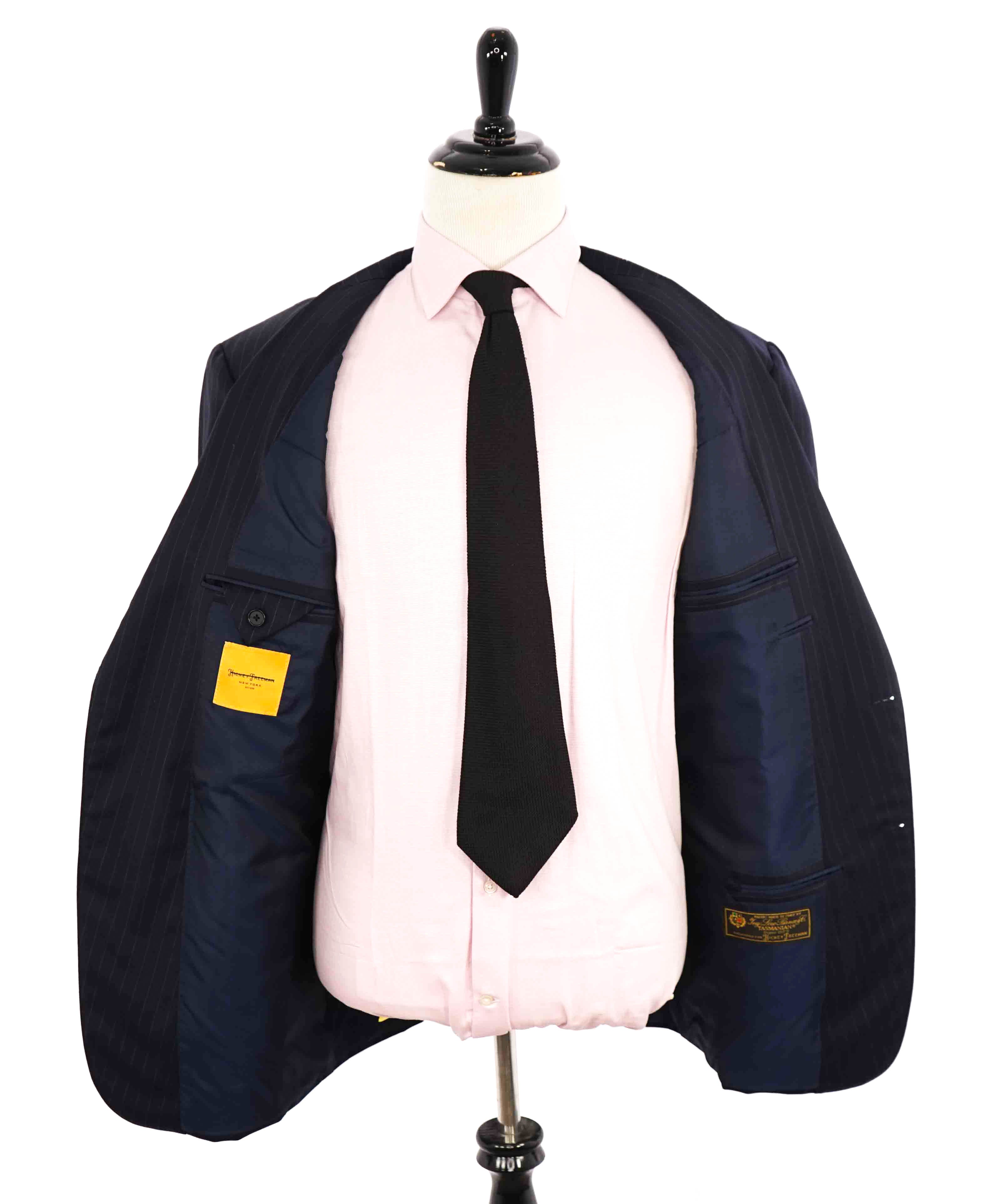 HICKEY FREEMAN - *LORO PIANA* TASMANIAN Navy 150's "Milburn ii" Blazer - 50L