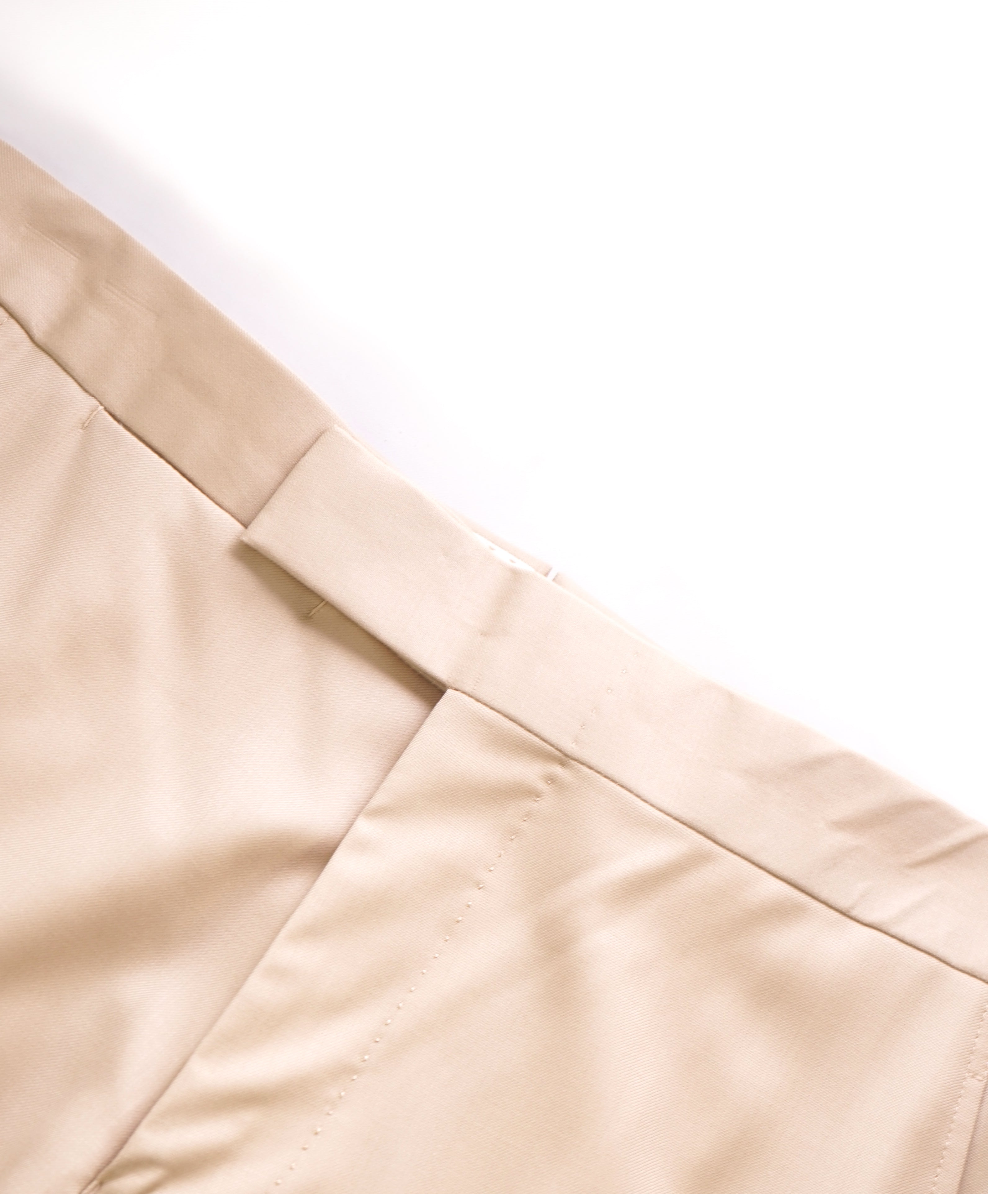 LUTWYCHE - HAND MADE IN ENGLAND Beige Premium Wool Dress Pants - 32W