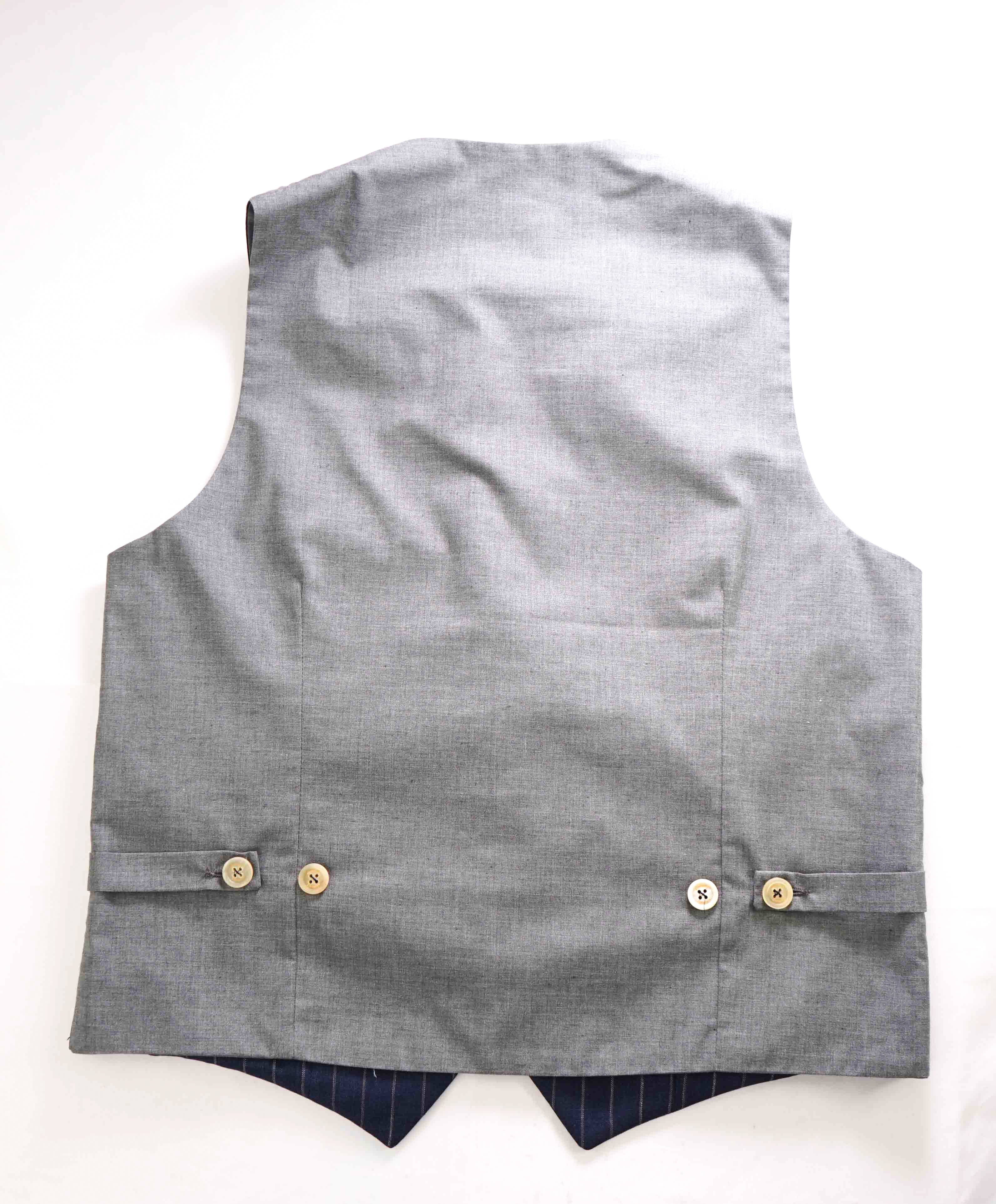 $445 ELEVENTY - *WOOL/SILK* Blue Ivory Chalk Stripe Waistcoat Vest - 40R