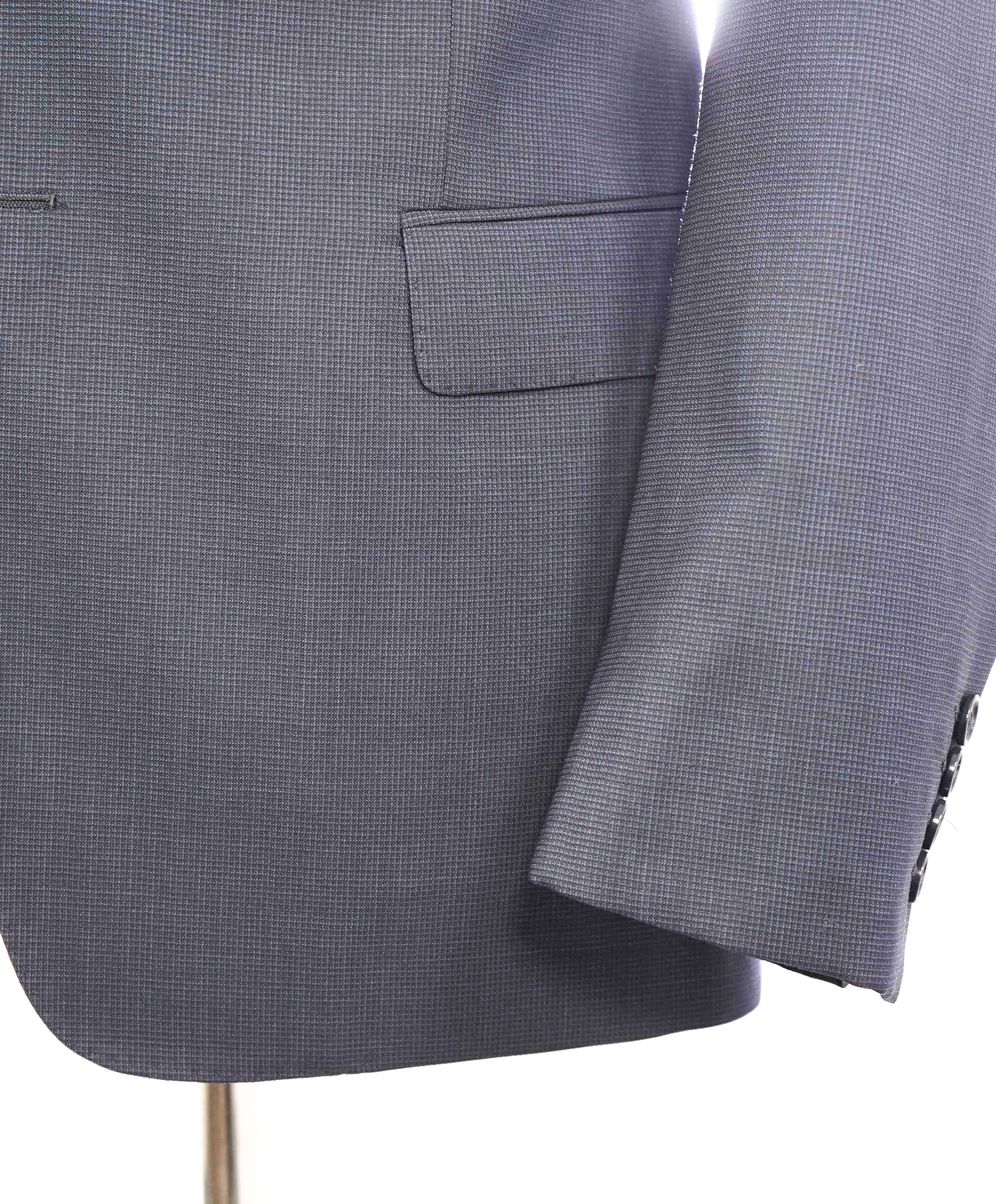 $1,495 ARMANI COLLEZIONI - “G Line” Blue Micro Check Blazer - 40R