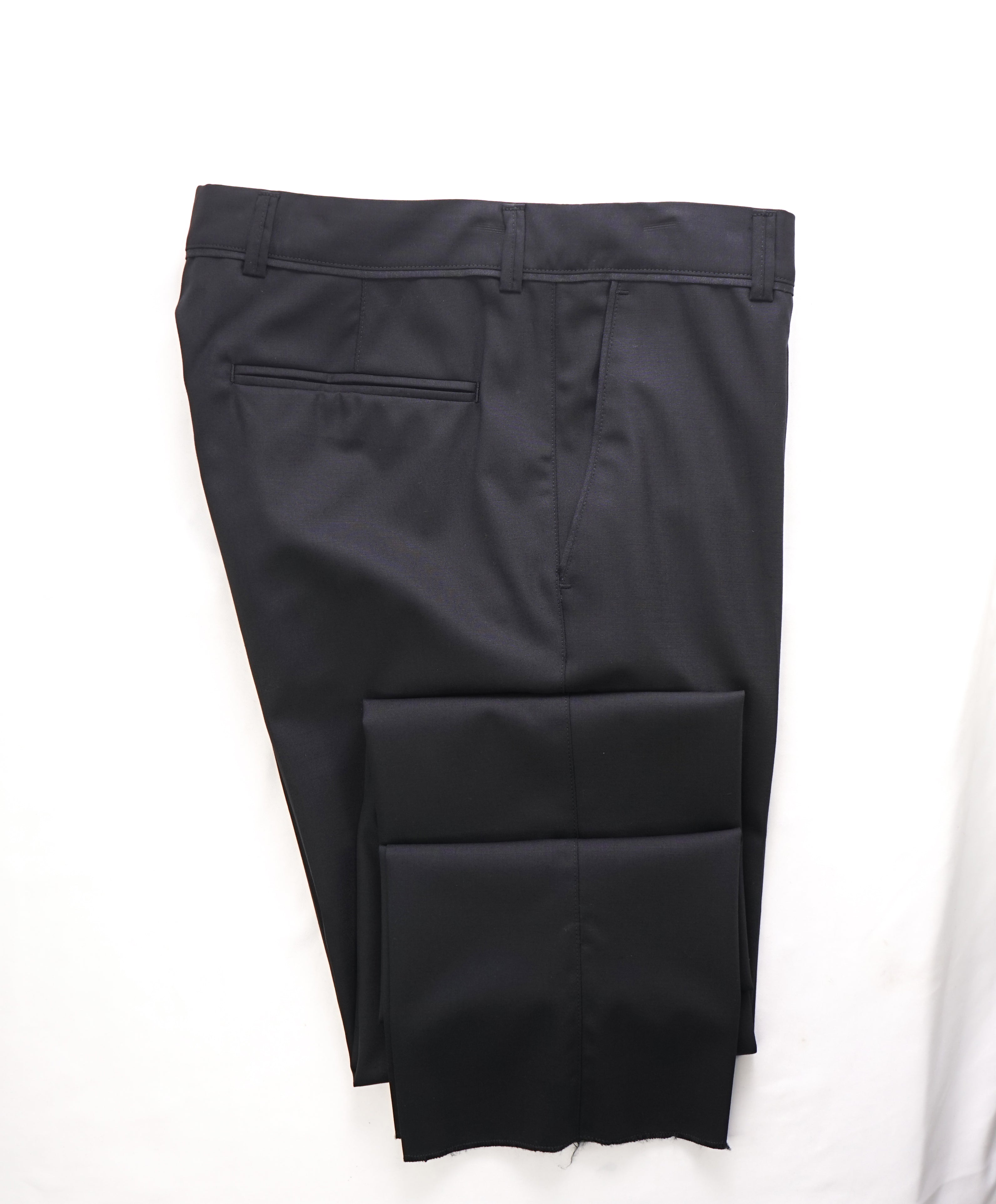 Z ZEGNA - SLIM Black Pipping *PERFORMANCE WOOL* Flat Front Dress Pants - 30W