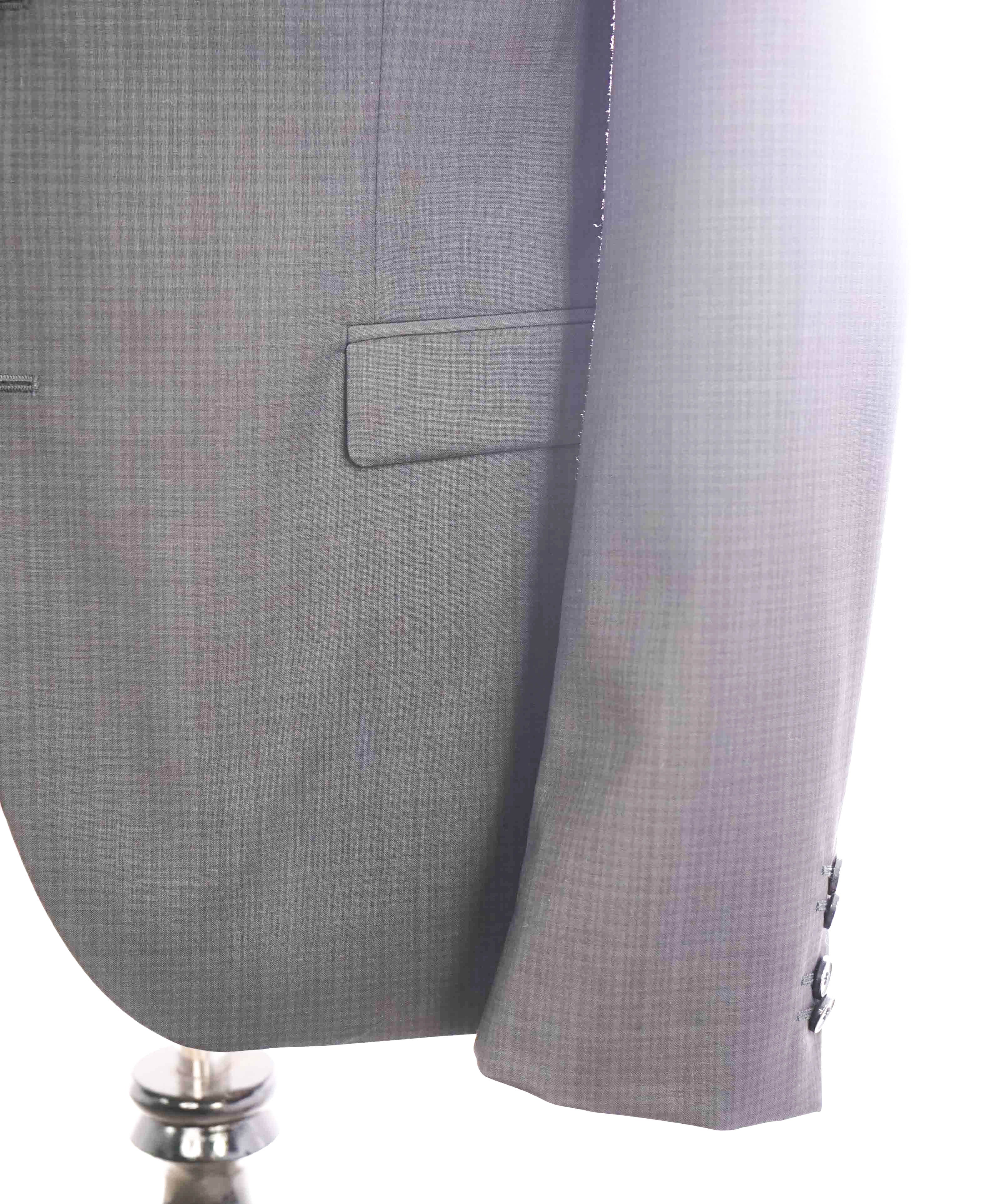 $895 HUGO BOSS - Gray Micro Check Blazer With Narrow Lapels - 44R