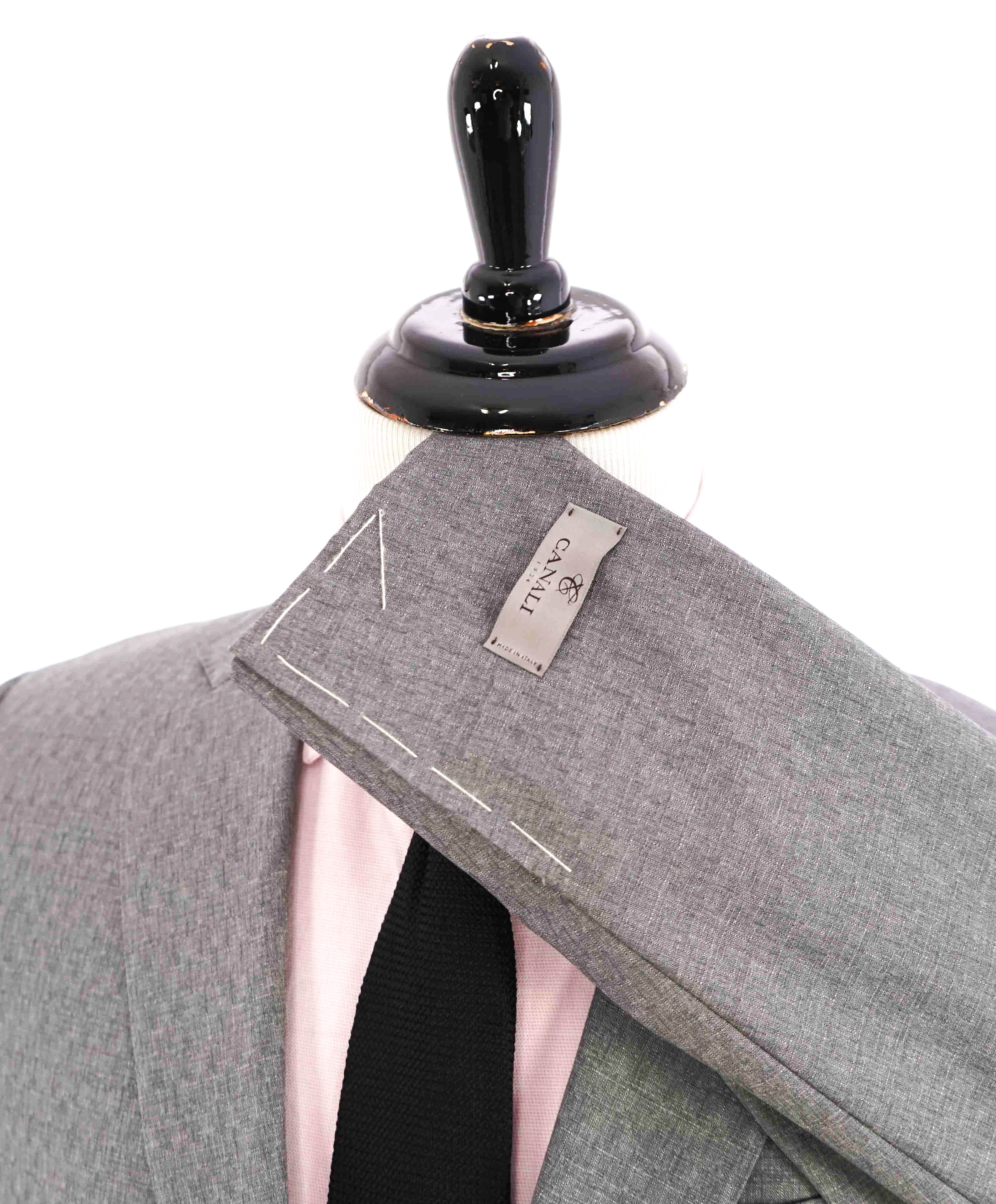 $2,000 CANALI -Gray TRAVEL *GEOMETRIC SQUARE CHECK* Notch Lapel Suit- 40S