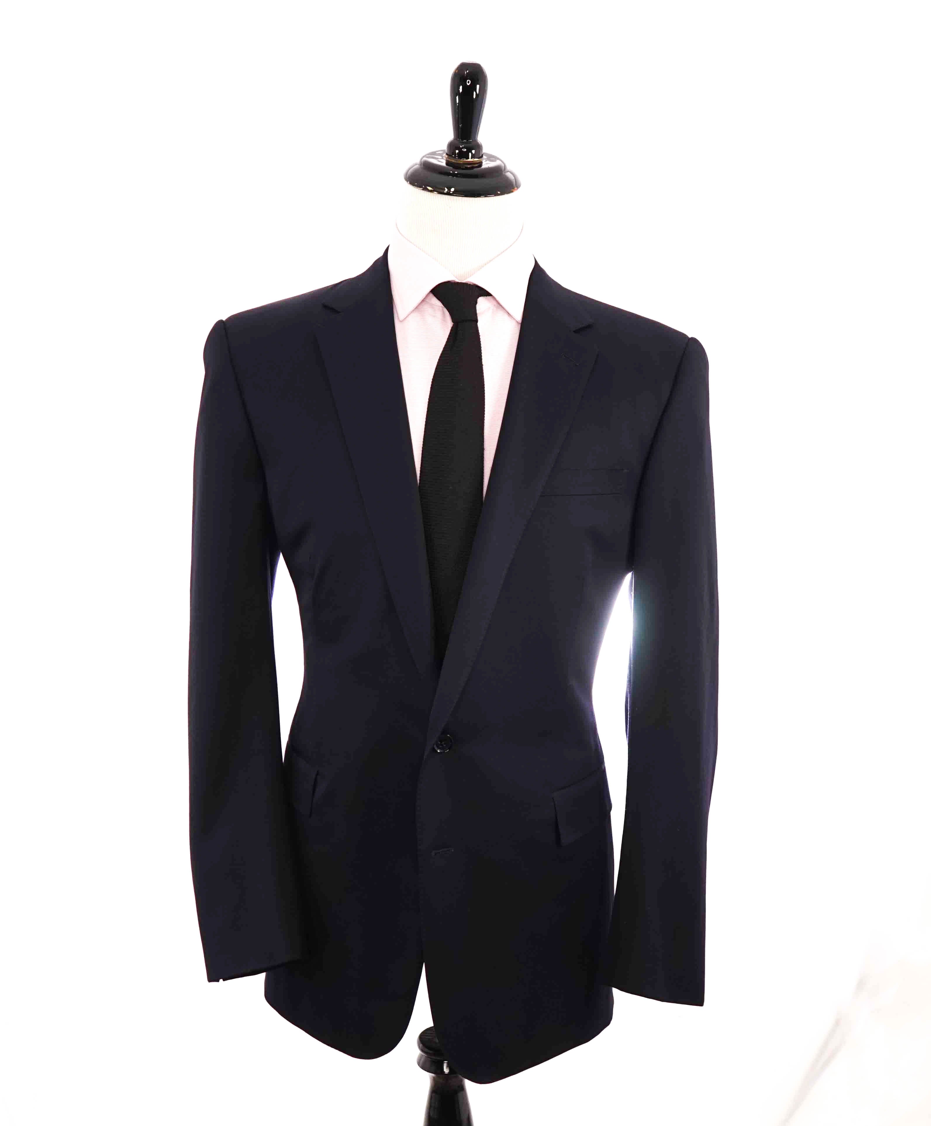 $1,595 RALPH LAUREN BLACK LABEL - *CLOSET STAPLE* Button Navy Blazer - 46L