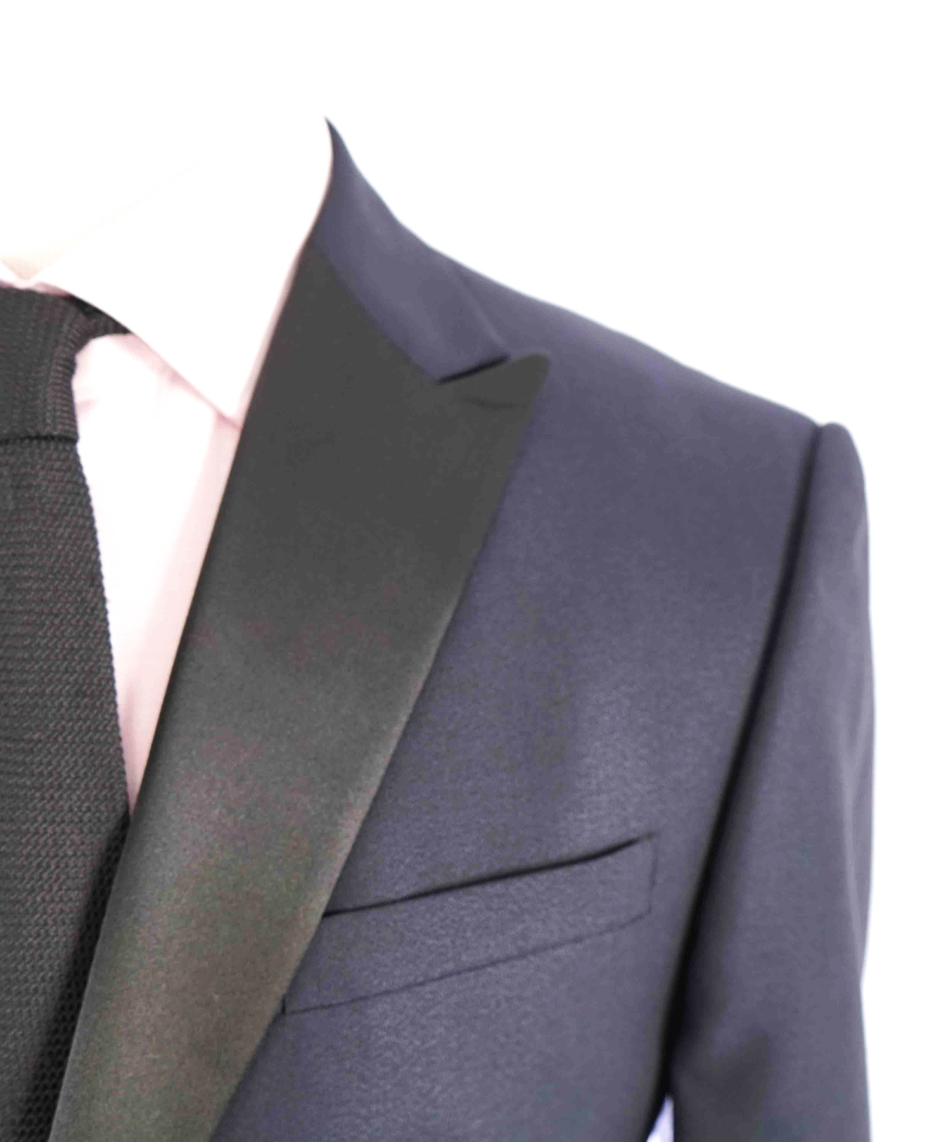 $1,595 Z ZEGNA - Midnight Blue Silk Peak Lapel Drop 8 Wool Tuxedo Suit - 44R