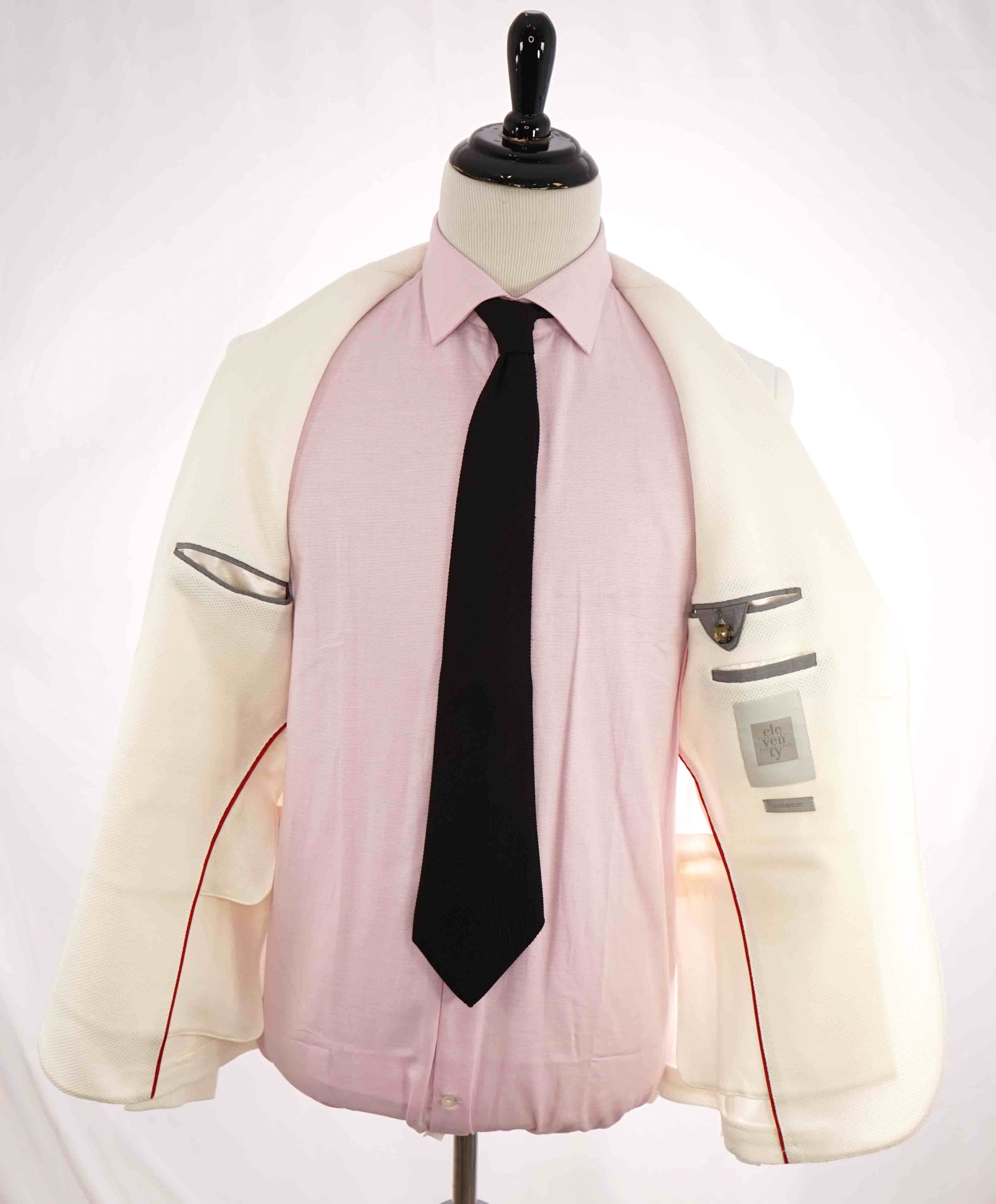 $1,095 ELEVENTY - Gold Logo Button White Pique Blazer - 40 (50 EU)