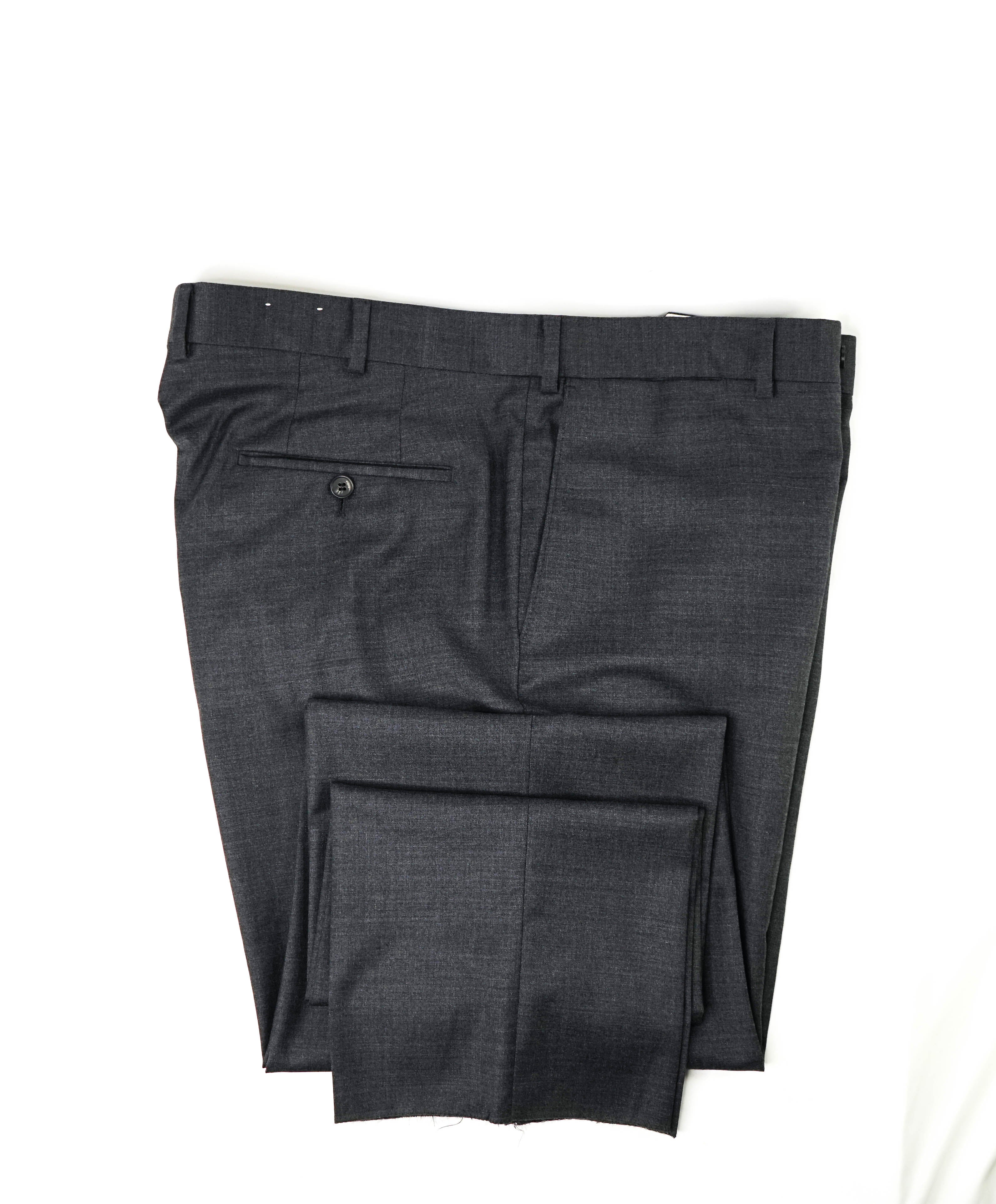 SAMUELSOHN - "PERFORMANCE" Lycra Blend Charcoal Gray Front Pants - 40W