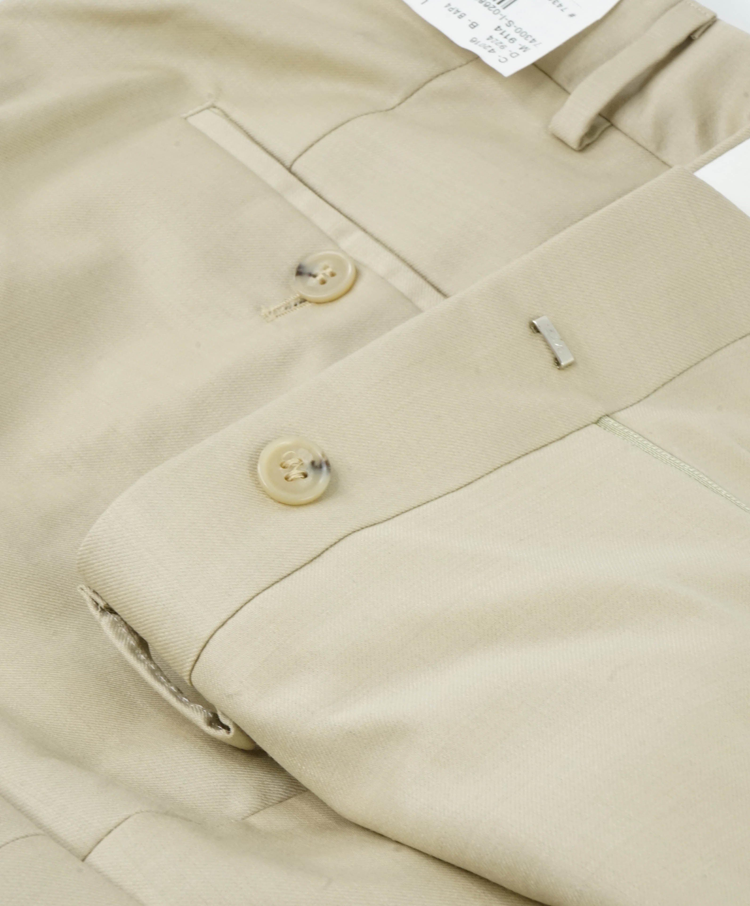 SAMUELSOHN - "SUPER 130's" Beige PERFORMANCE Wool Flat Front Pants - 40W