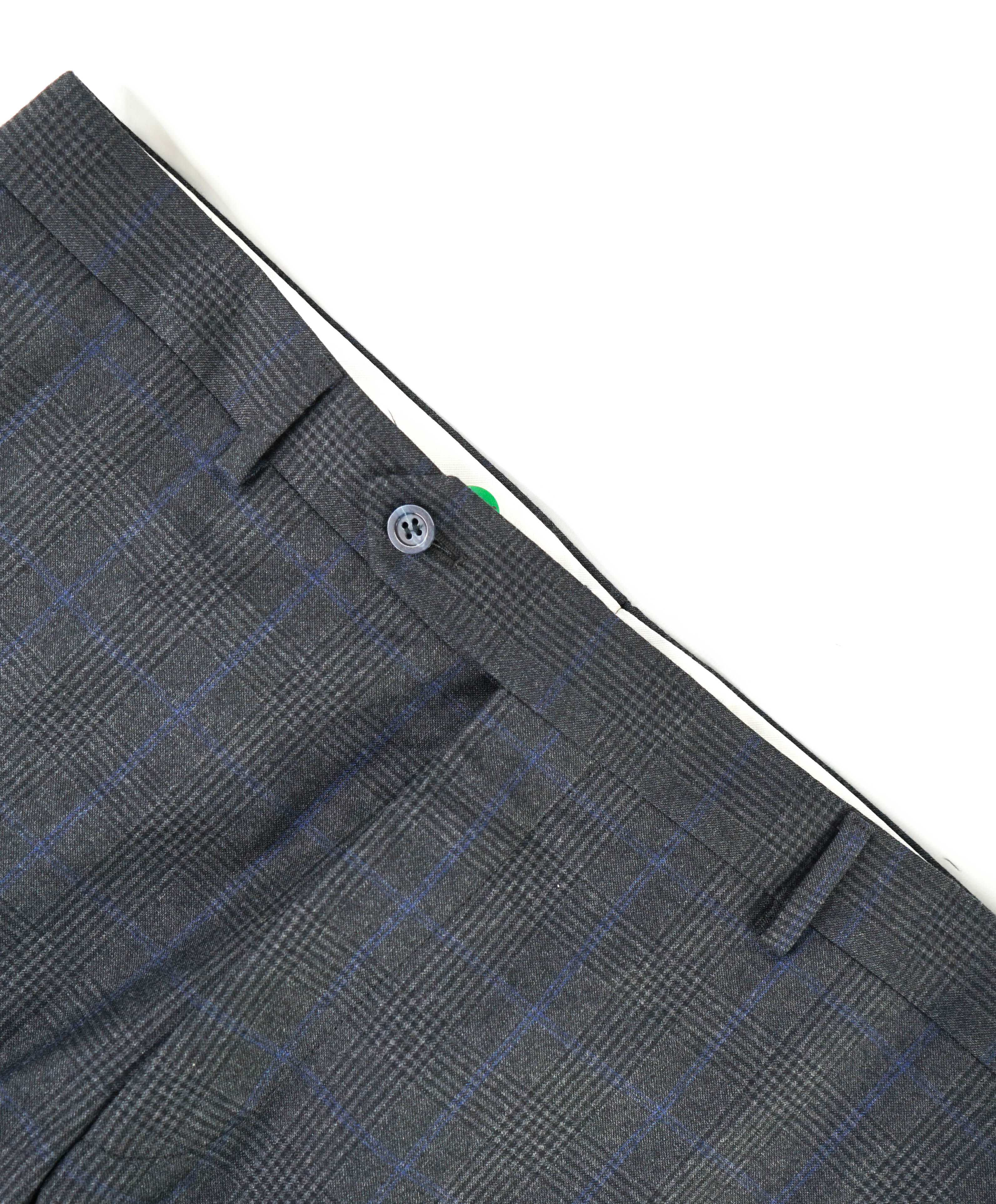 SAMUELSOHN - PRINCE OF WALES Bold Check Plaid Flat Front Pants - 36W