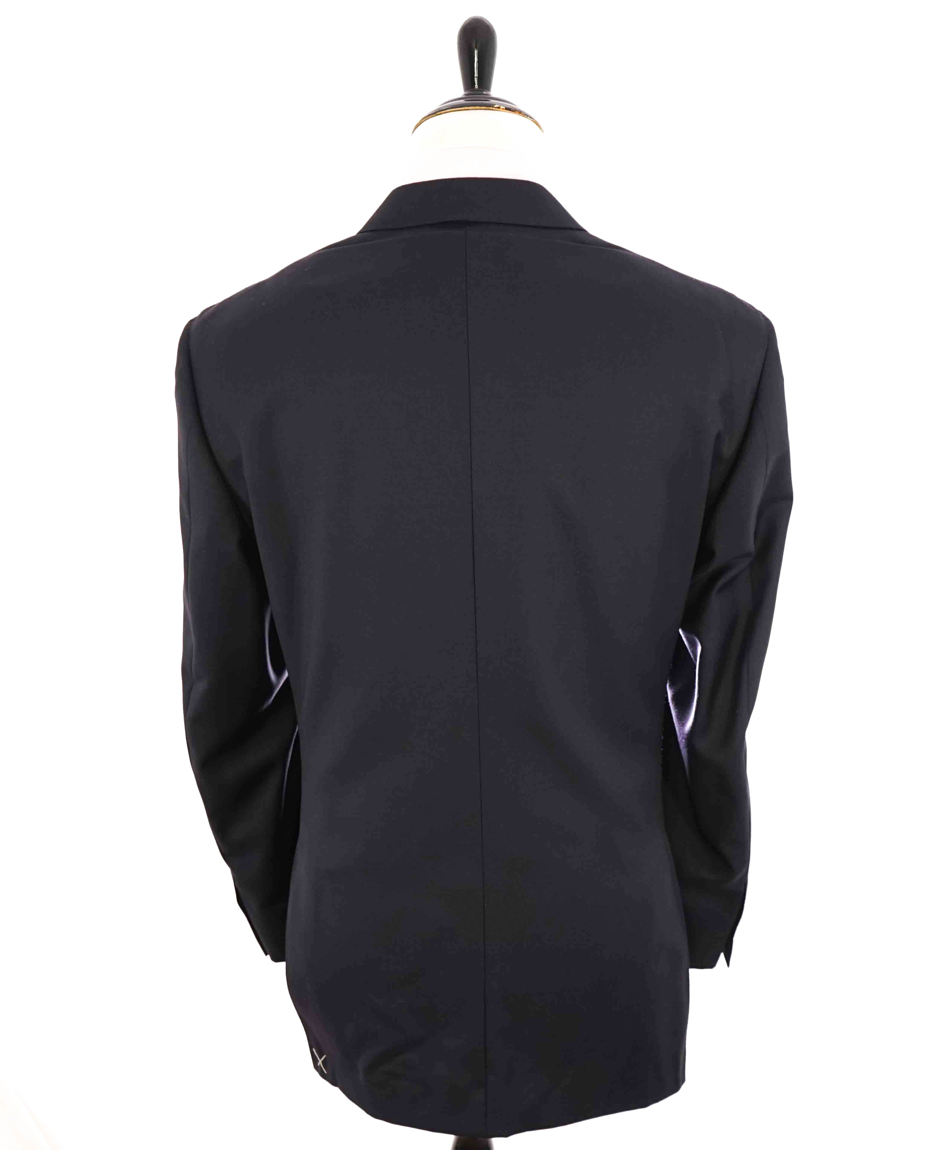 $2,000 CANALI - Navy Blue *CLOSET STAPLE* Notch Lapel Suit - 48R