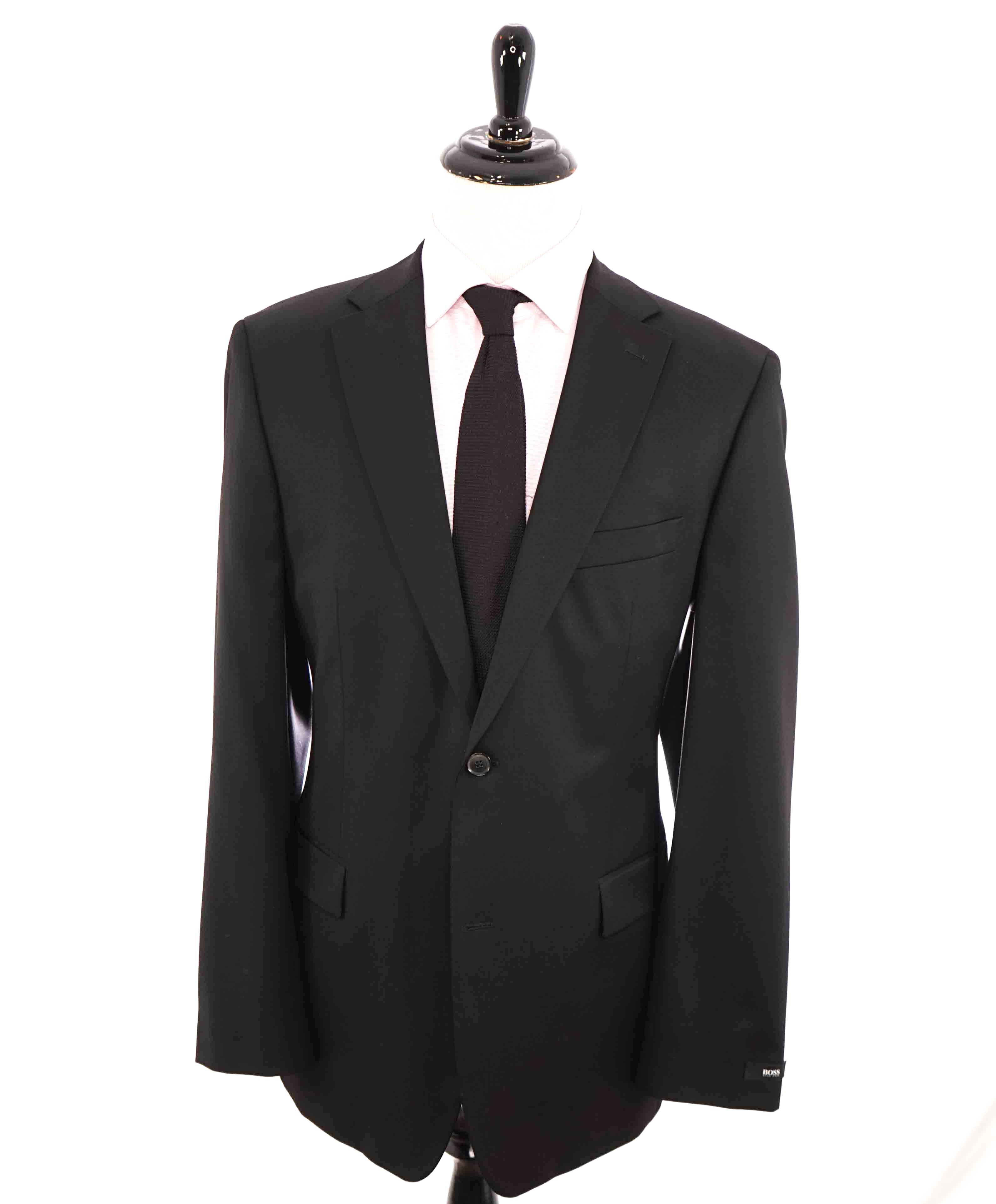 $1,295 HUGO BOSS - *SUPER 100* Black HORN BUTTON Notch Lapel Suit - 42L