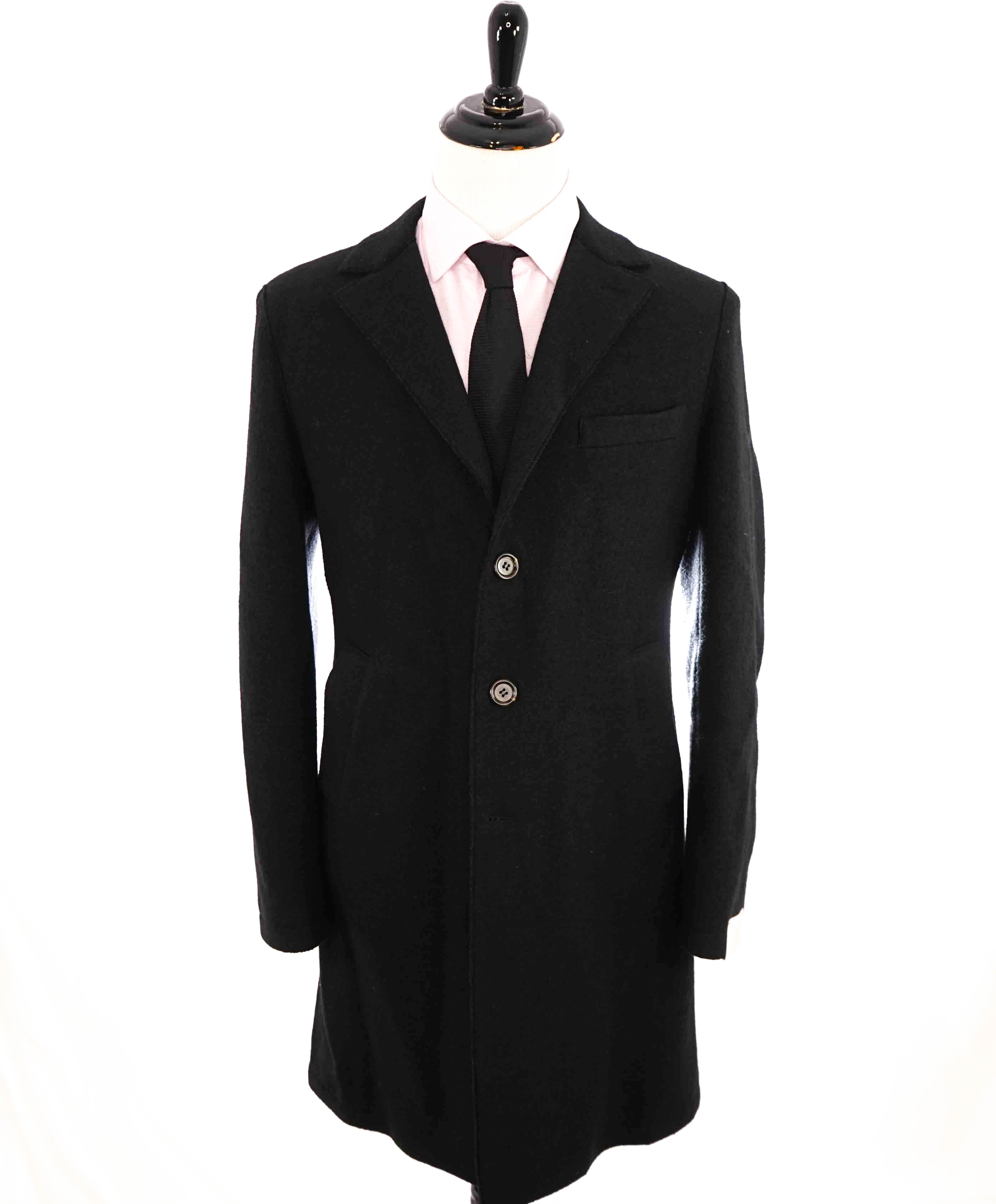 $1,395 ELEVENTY - Black Essential Pure Wool Top Coat - 42 US (52EU)