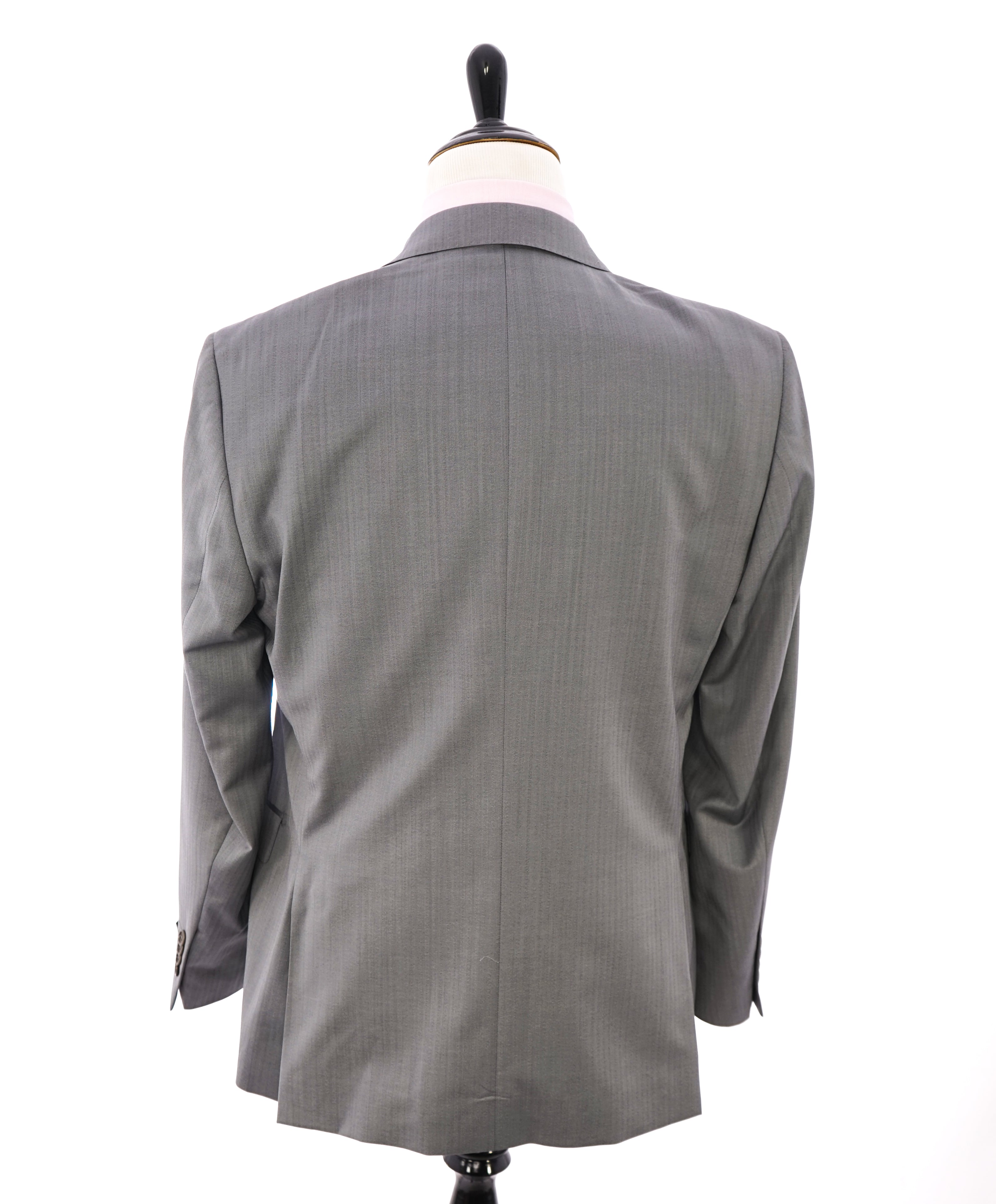 SAKS FIFTH AVENUE / ERMENEGILDO ZEGNA- Slim Fit Gray Herringbone Blazer- 44R