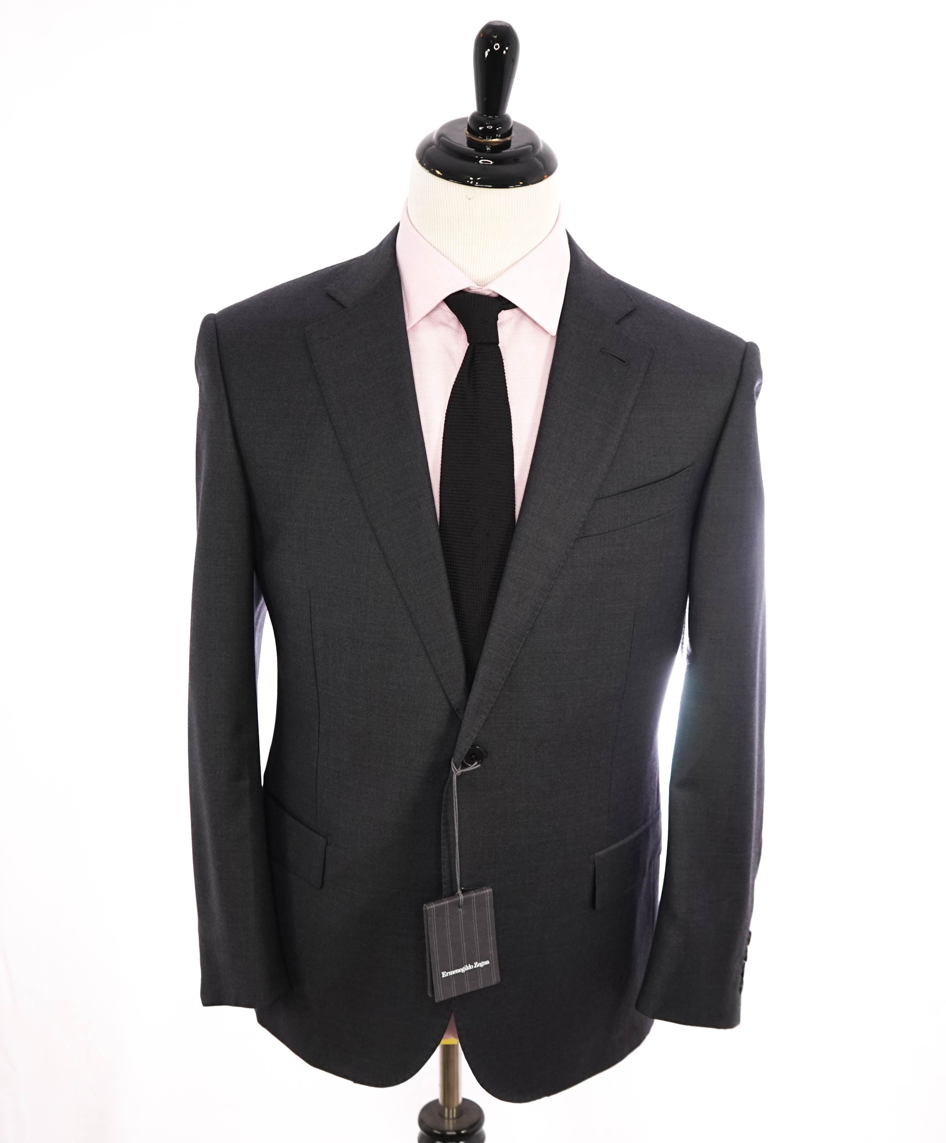 ERMENEGILDO ZEGNA -"TROFEO" *CLOSET STAPLE* Gray Charcoal Suit - 44R