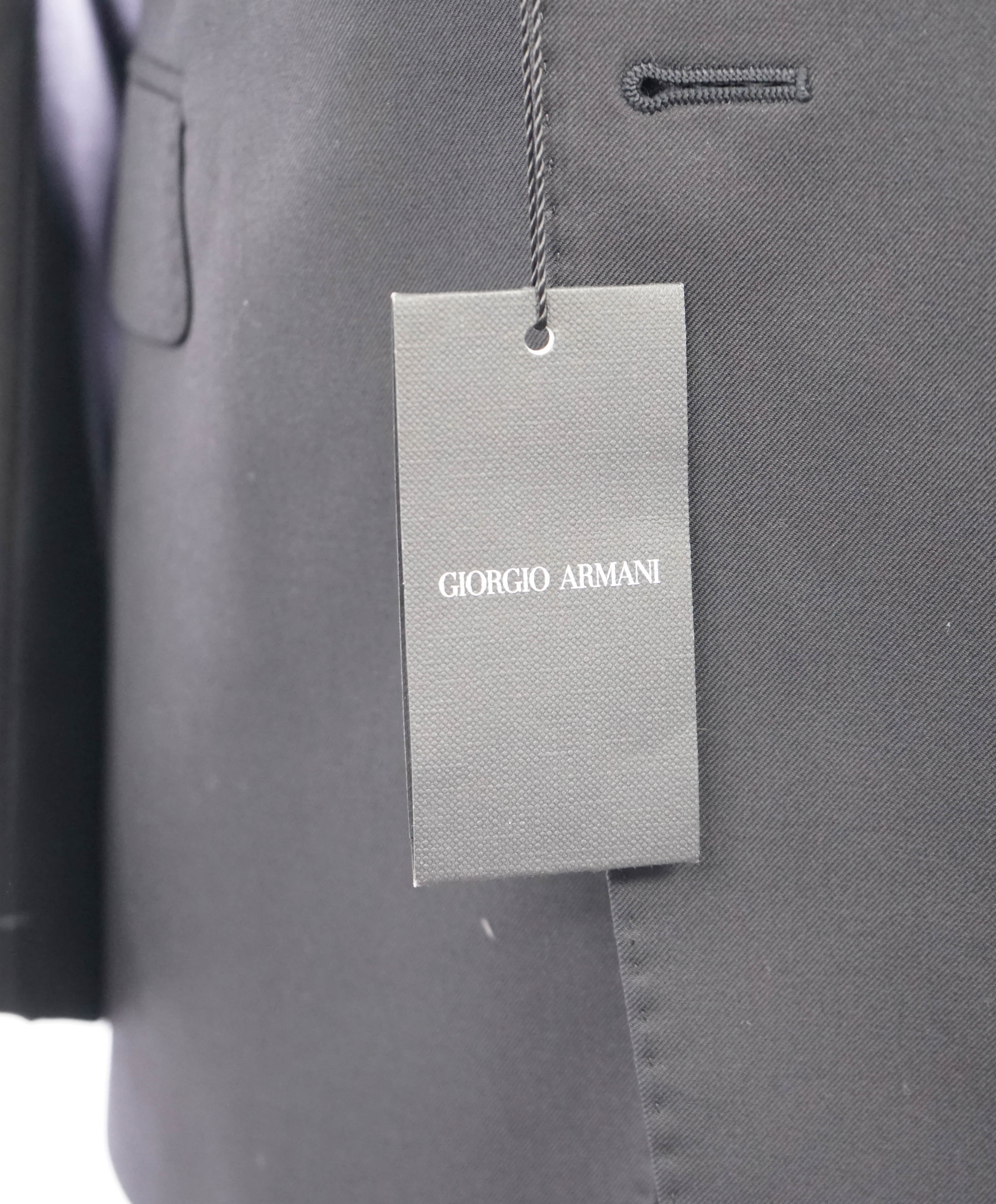 GIORGIO ARMANI - Jet Black 2-Button Super 160's “SOFT” Collection Suit - 38S