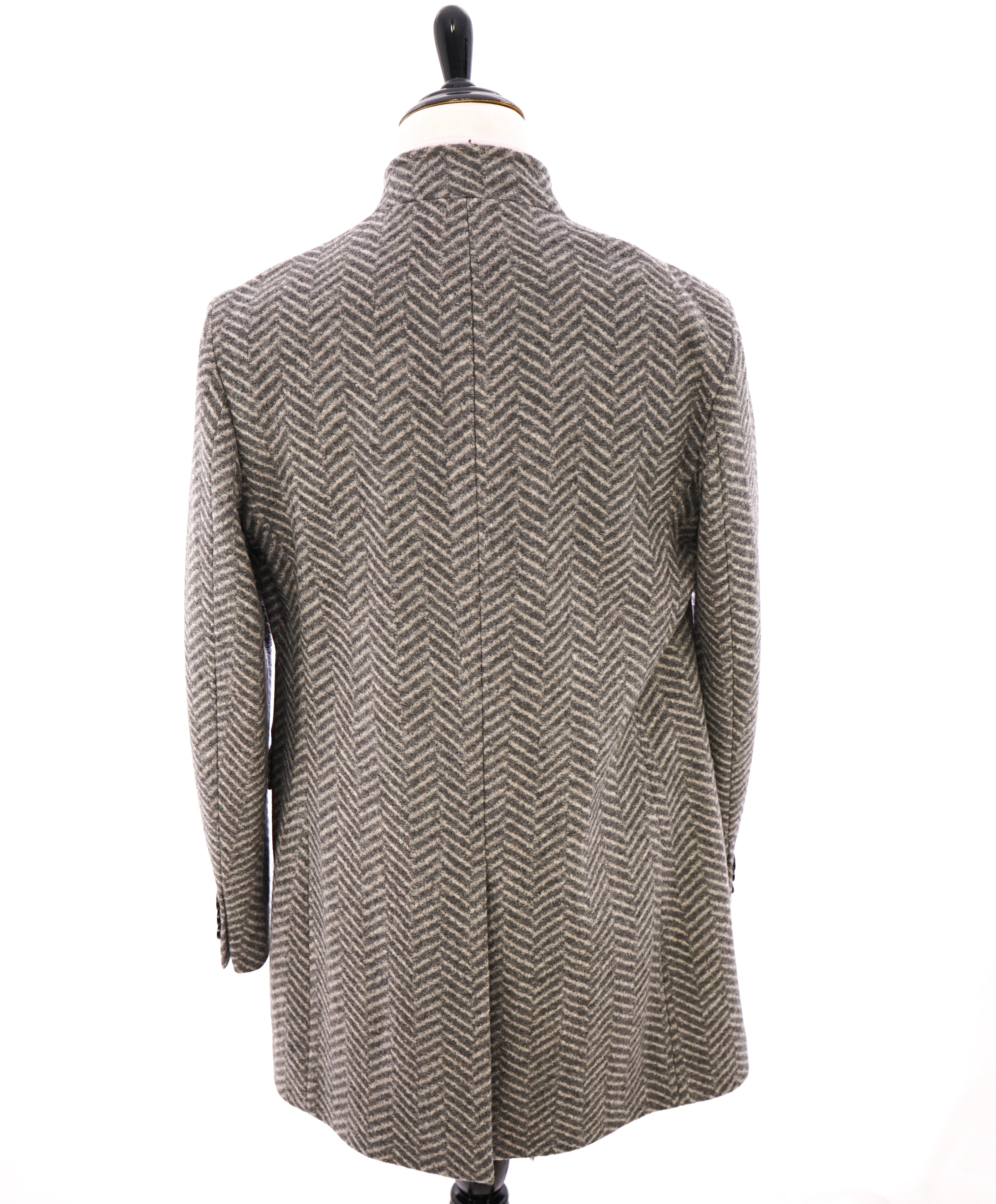 ELEVENTY - Gray & Camel Herringbone Double Breasted Overcoat - 44