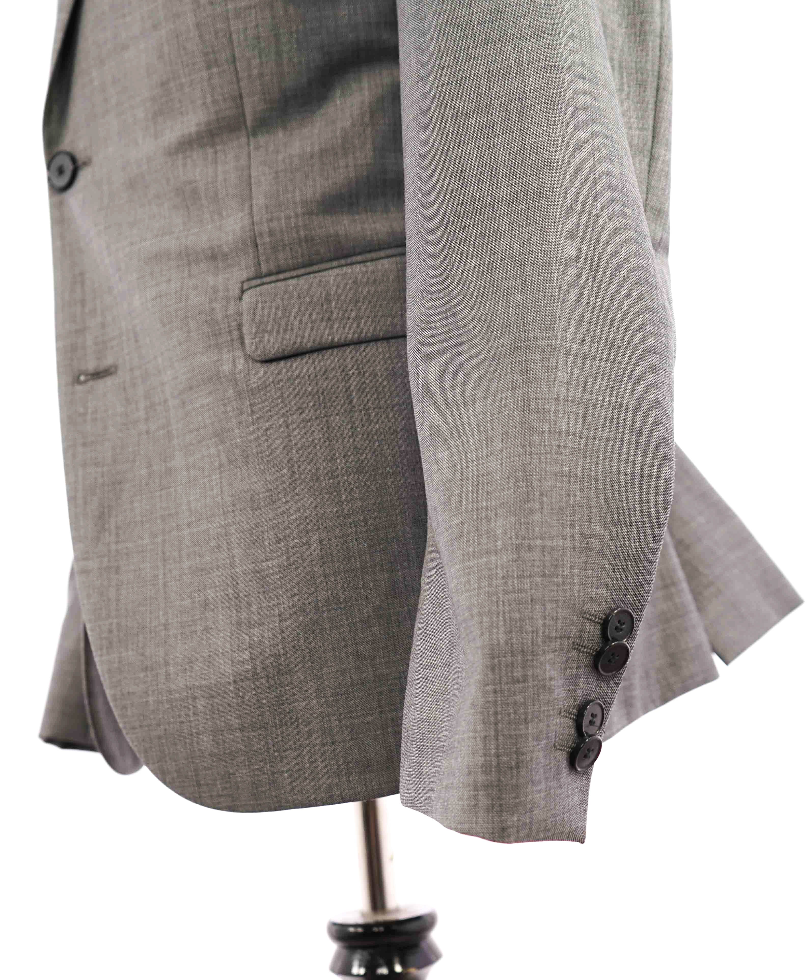 $795 HUGO BOSS - "REDA" Italian Fabric Gray Super 110's Blazer - 44R