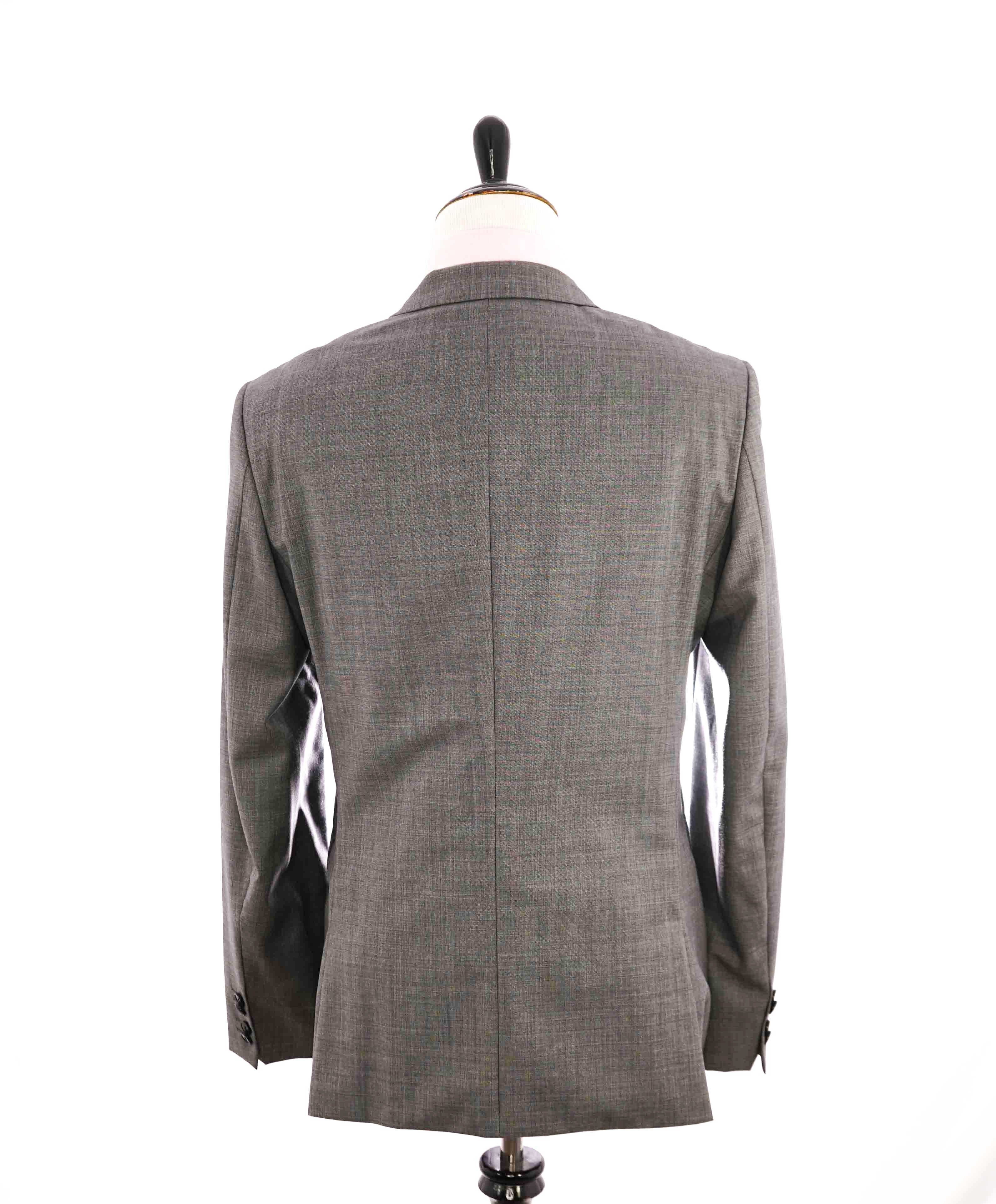 $795 HUGO BOSS - "REDA" Italian Fabric Gray Super 110's Blazer - 44R