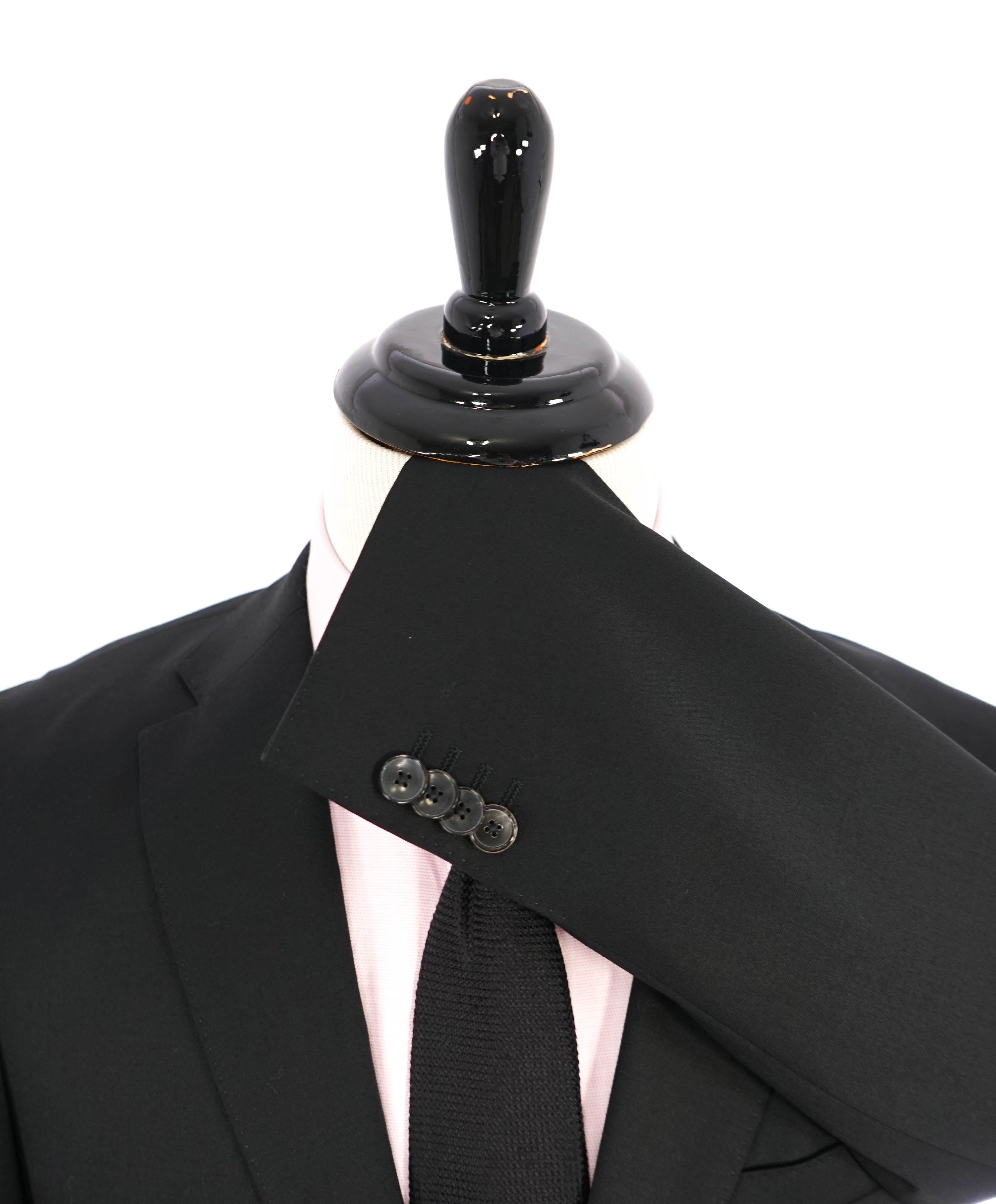 $1,295 HUGO BOSS - "REDA Super100" Solid Black Notch Lapel Suit - 40S